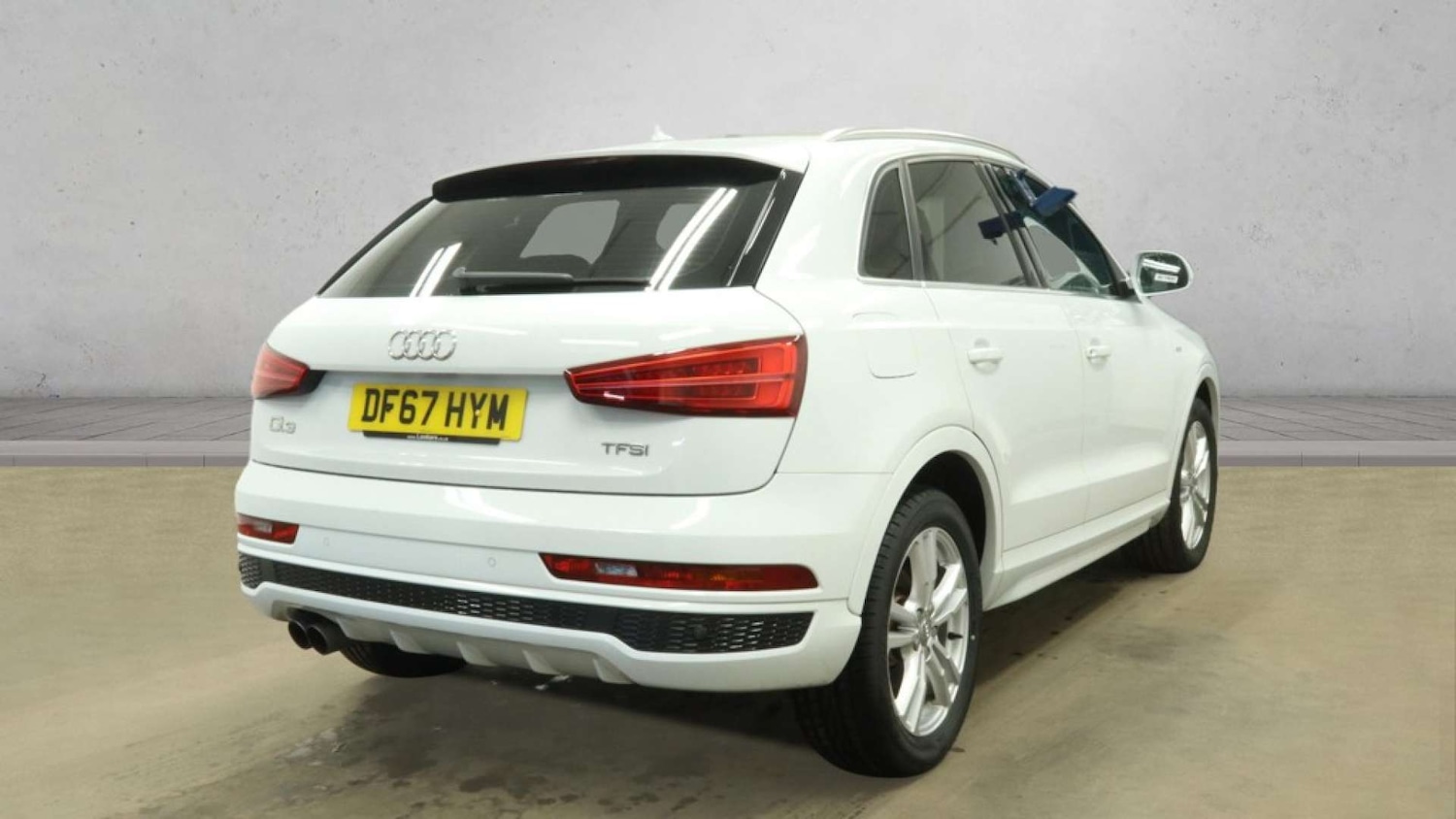 Used Audi Q3 2017 for sale - 77681250: Photo 5