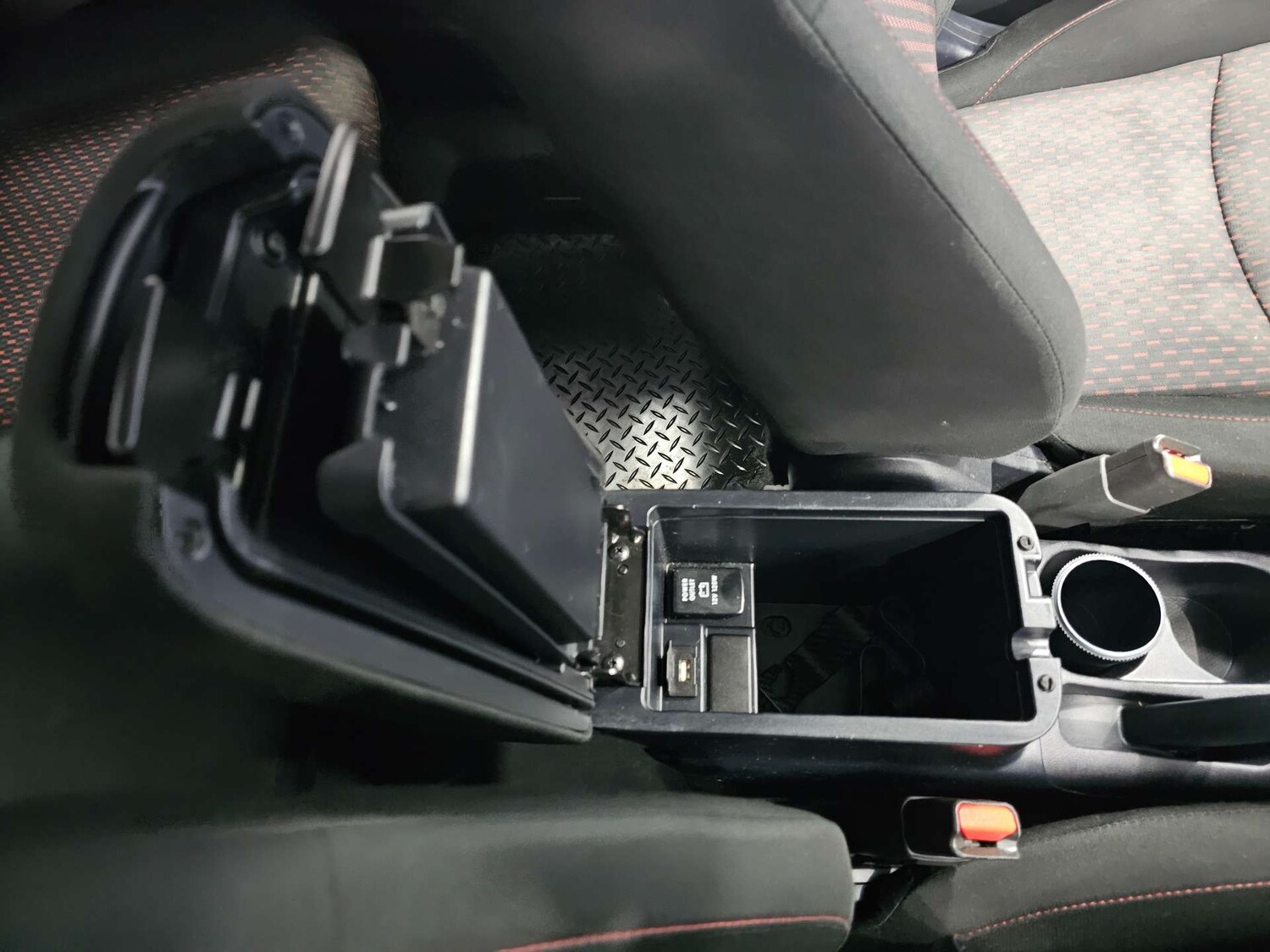 Used Mitsubishi ASX 2017 for sale - 78131969: Photo 61