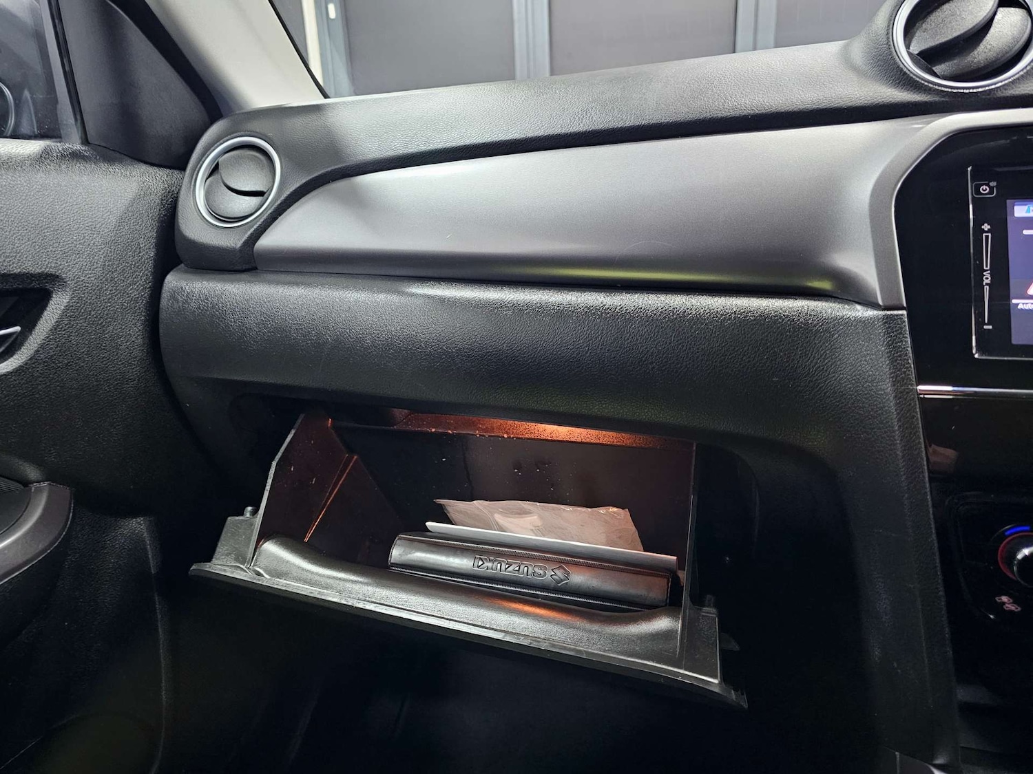 Used Suzuki Vitara 2019 for sale - 77326144: Photo 74