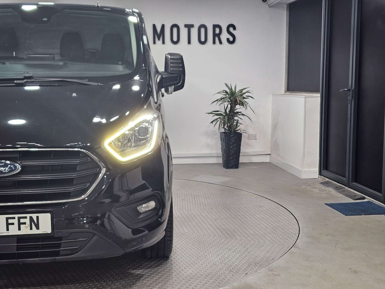Used Ford Transit Custom 2019 for sale - 77055557: Photo 11