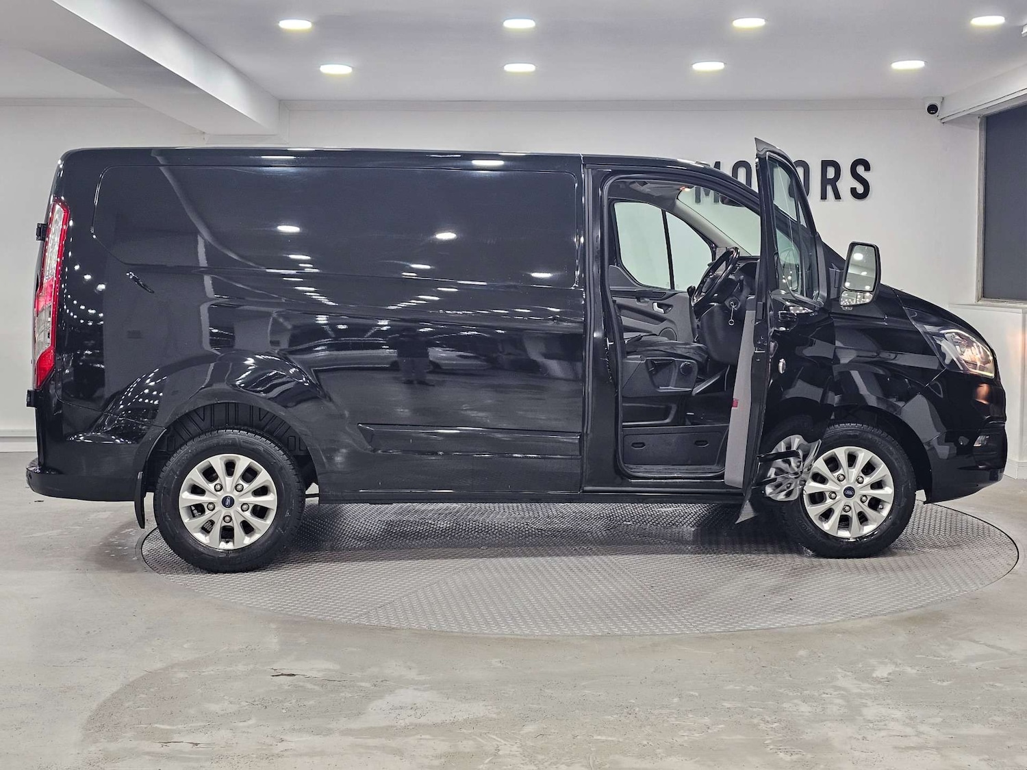 Used Ford Transit Custom 2019 for sale - 77055557: Photo 49