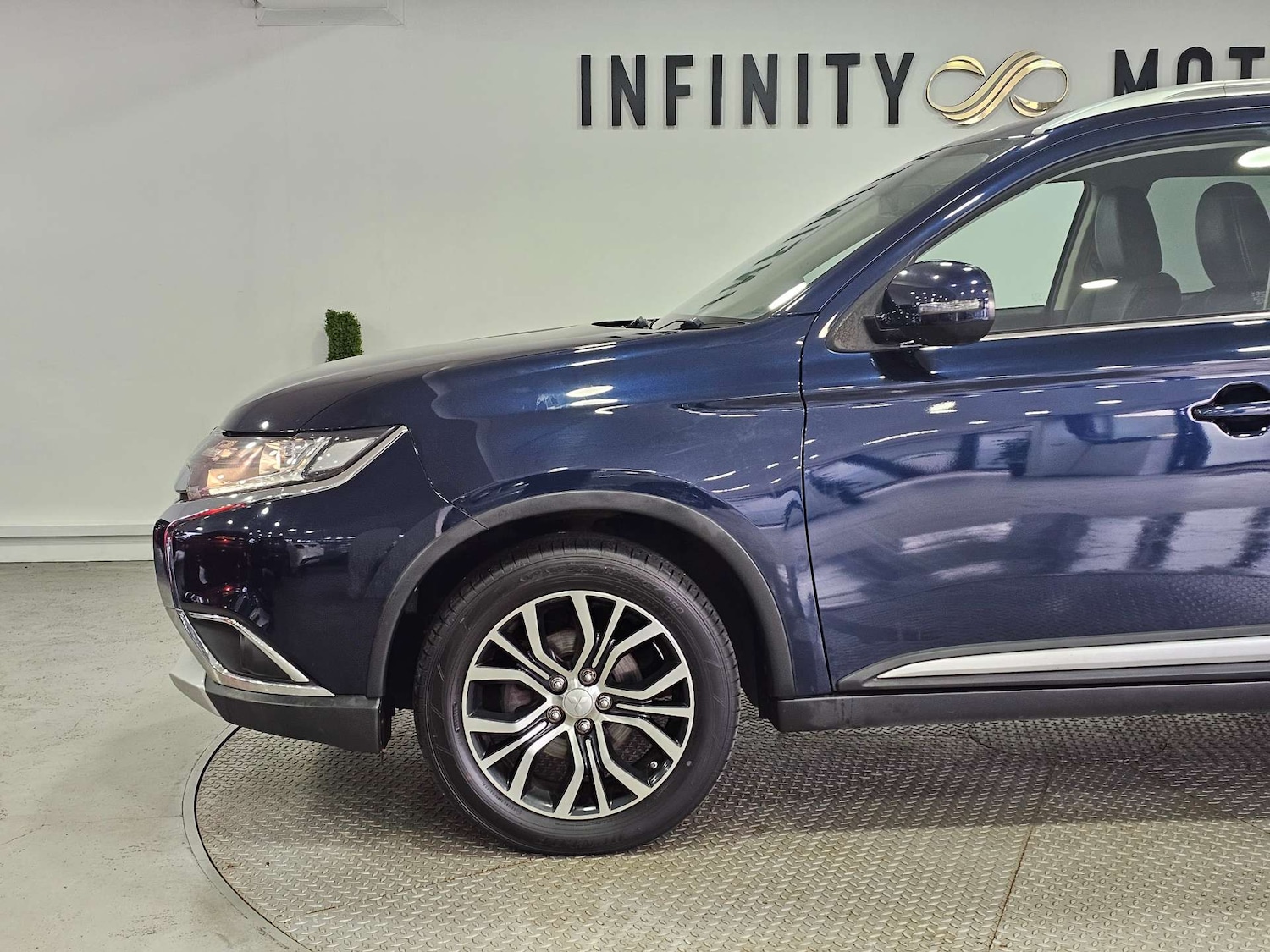 Used Mitsubishi Outlander 2016 for sale - 76972378: Photo 18