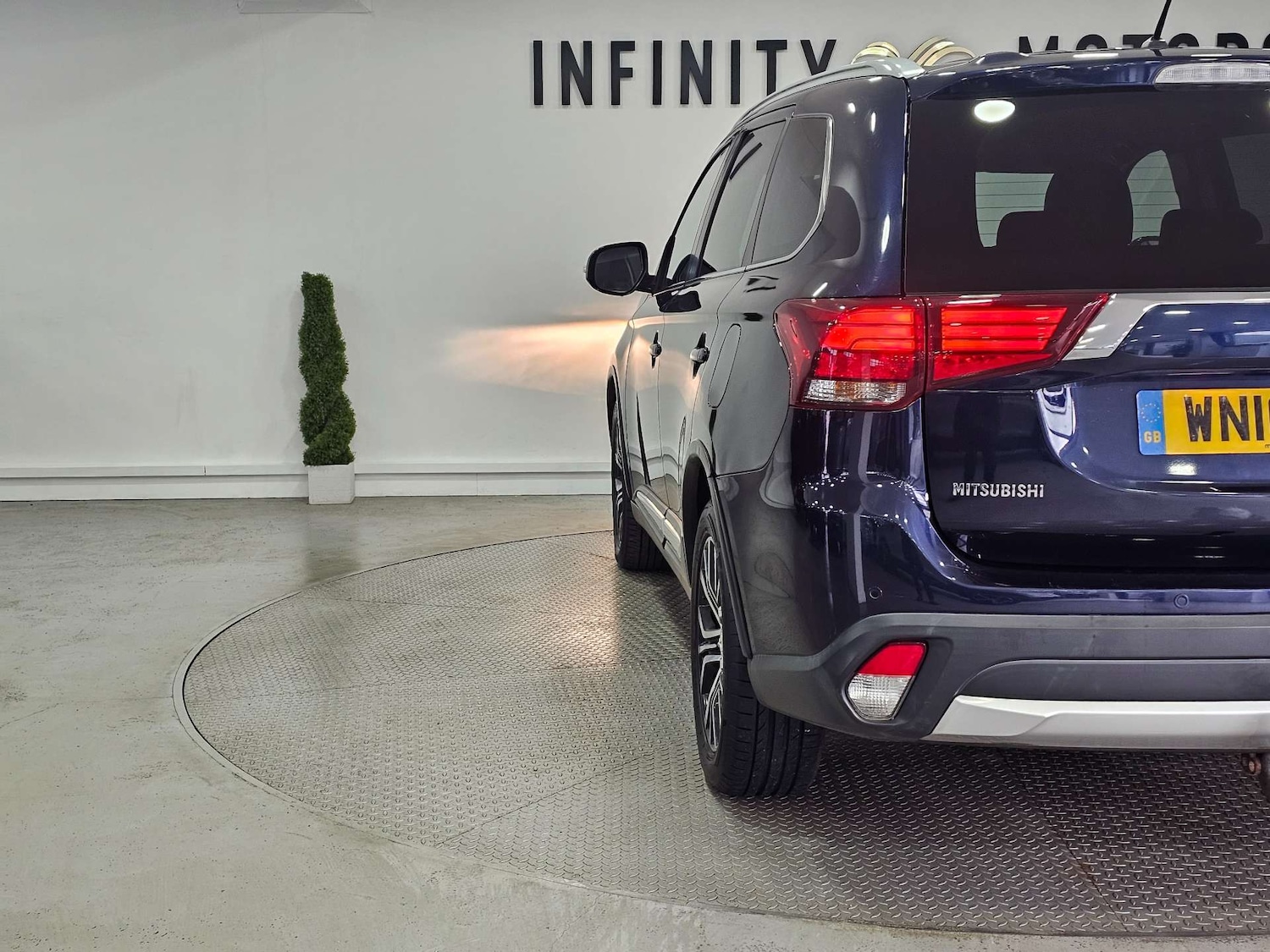 Used Mitsubishi Outlander 2016 for sale - 76972378: Photo 25