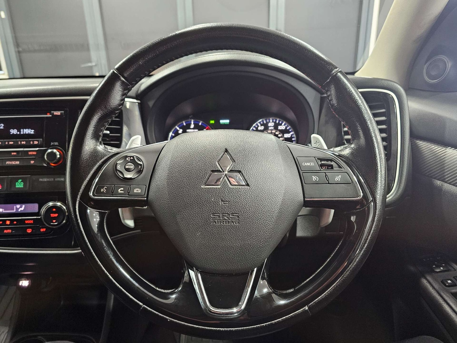 Used Mitsubishi Outlander 2016 for sale - 76972378: Photo 5