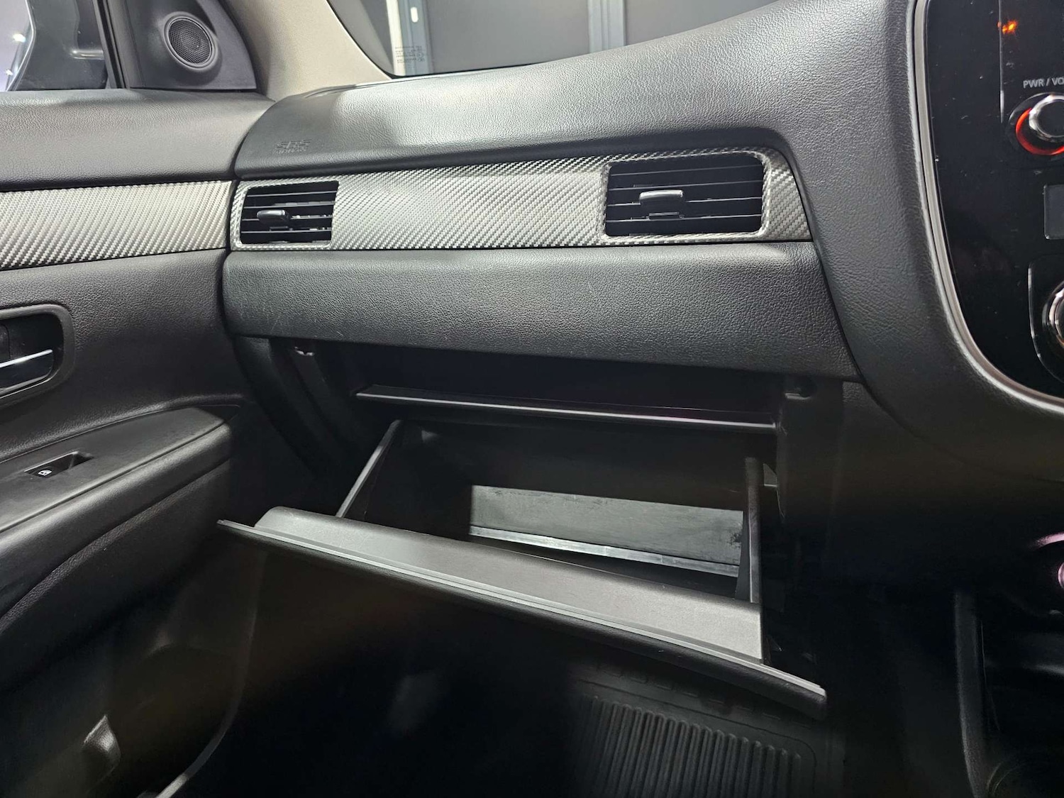 Used Mitsubishi Outlander 2016 for sale - 76972378: Photo 55