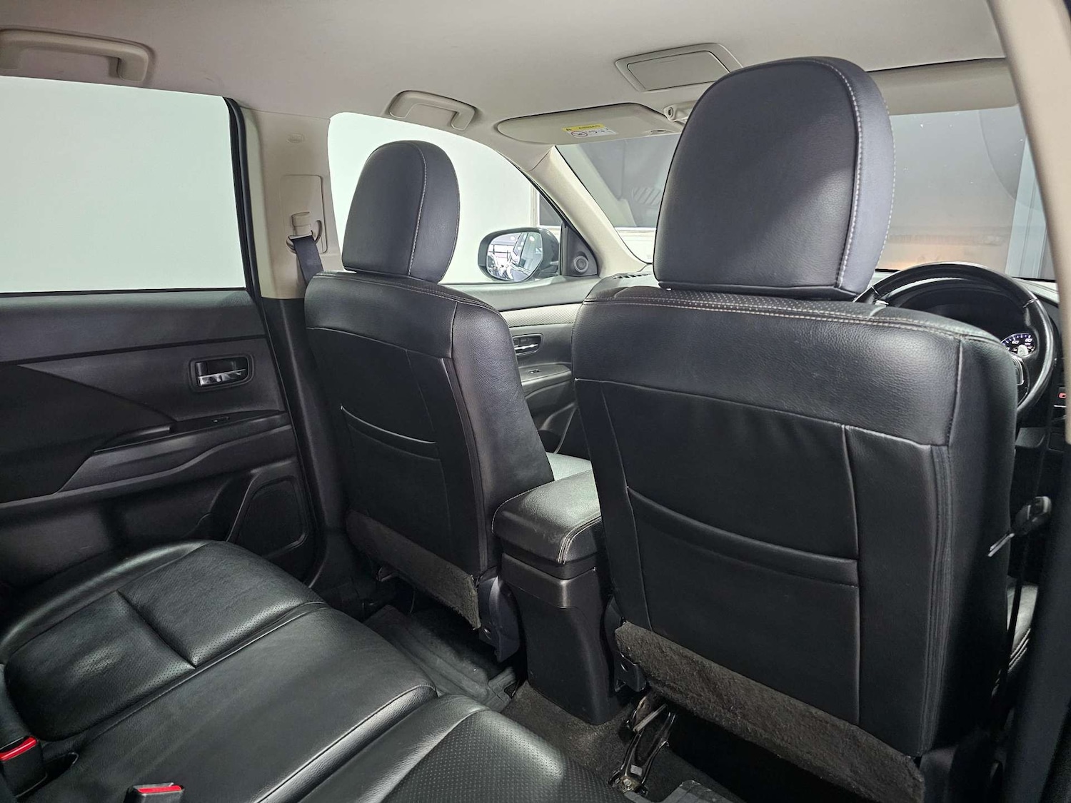 Used Mitsubishi Outlander 2016 for sale - 76972378: Photo 59