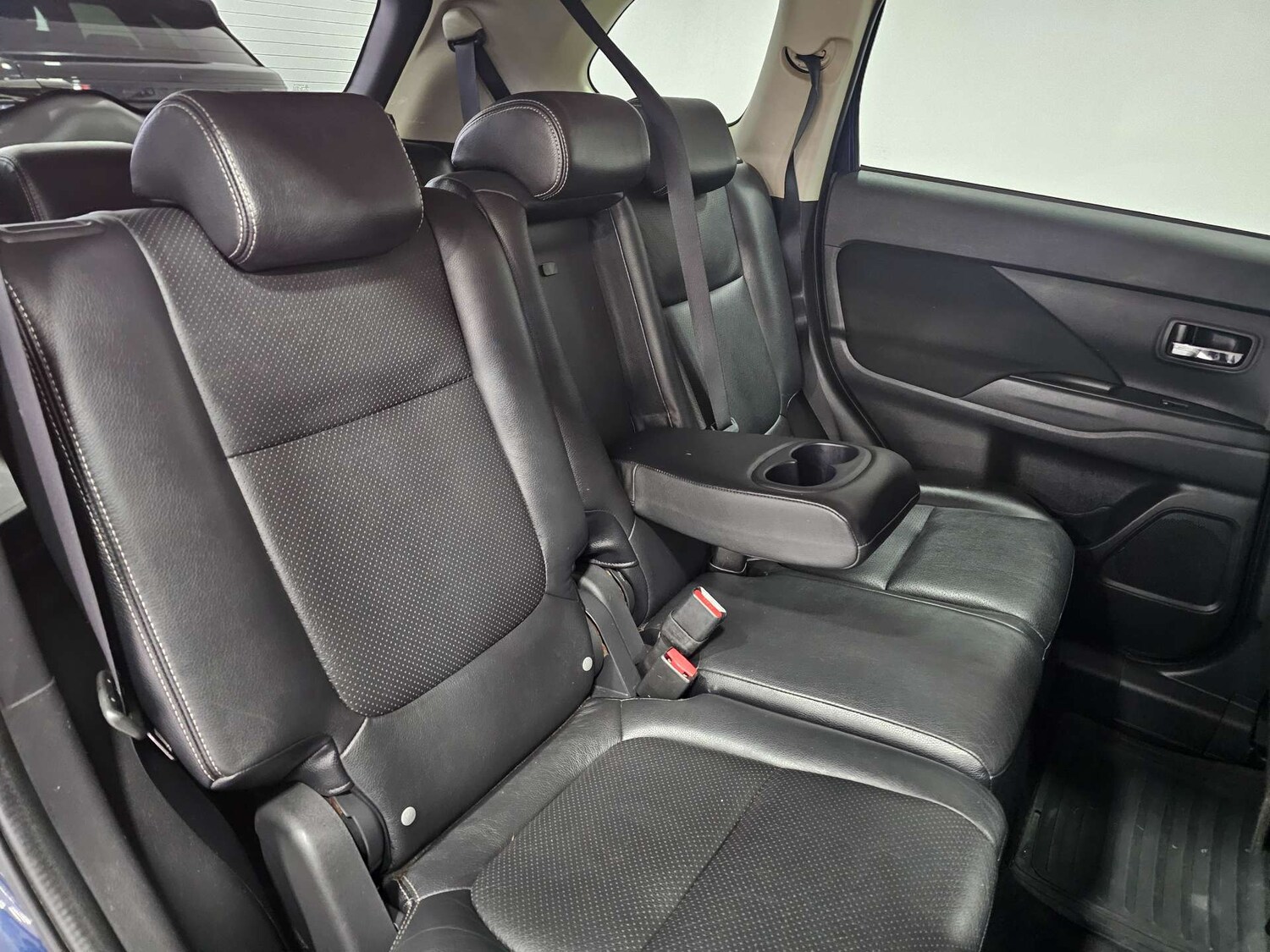 Used Mitsubishi Outlander 2016 for sale - 76972378: Photo 61