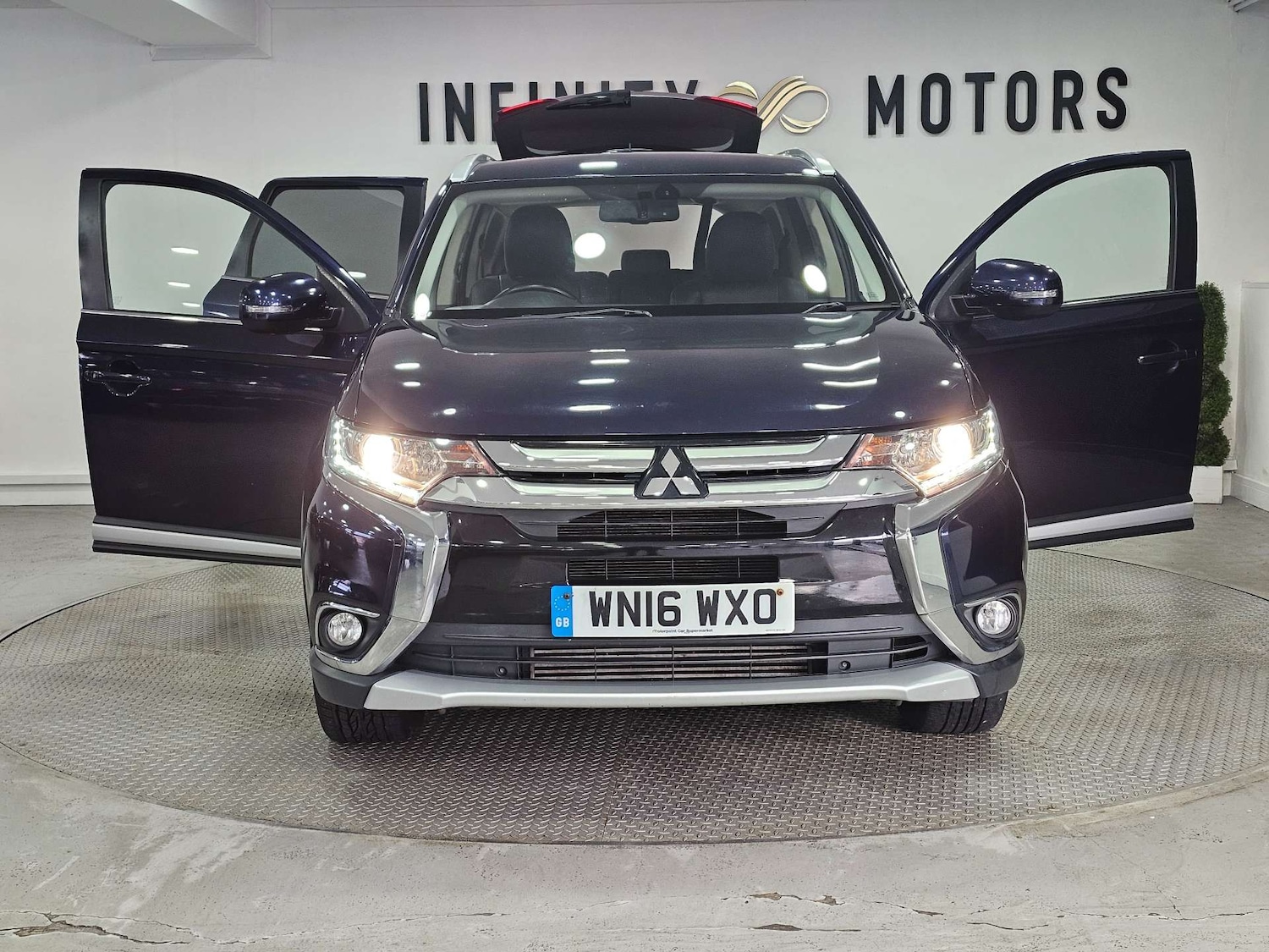 Used Mitsubishi Outlander 2016 for sale - 76972378: Photo 65