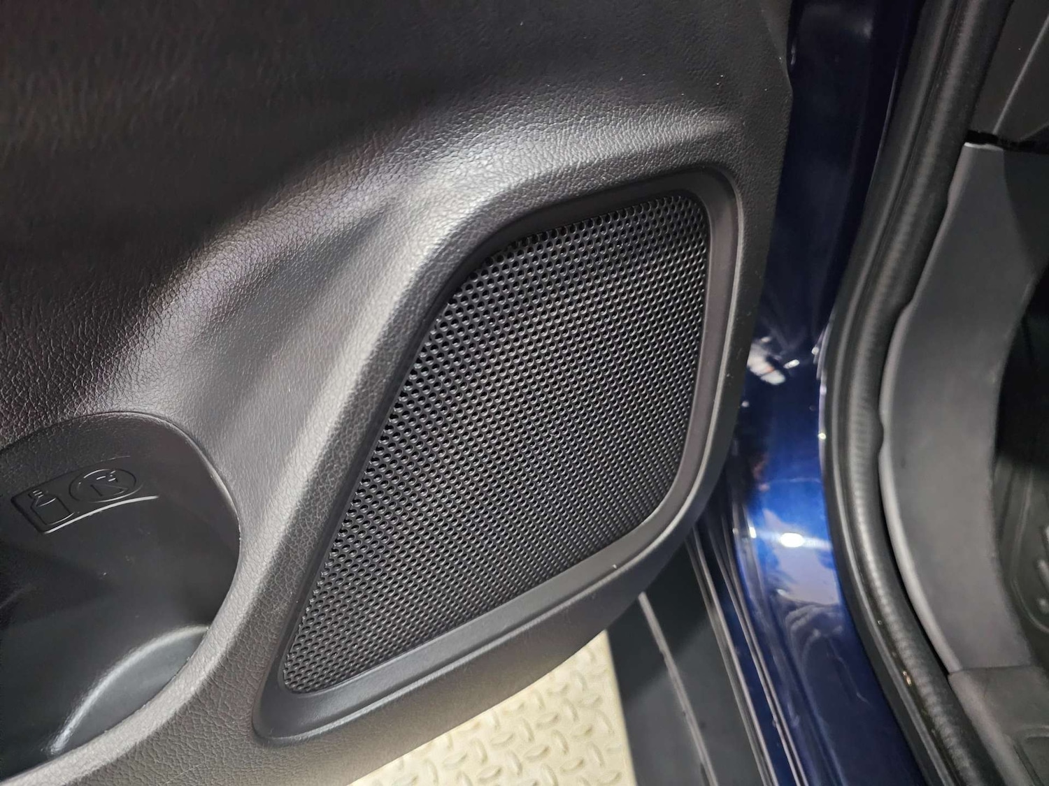 Used Mitsubishi Outlander 2016 for sale - 76972378: Photo 66