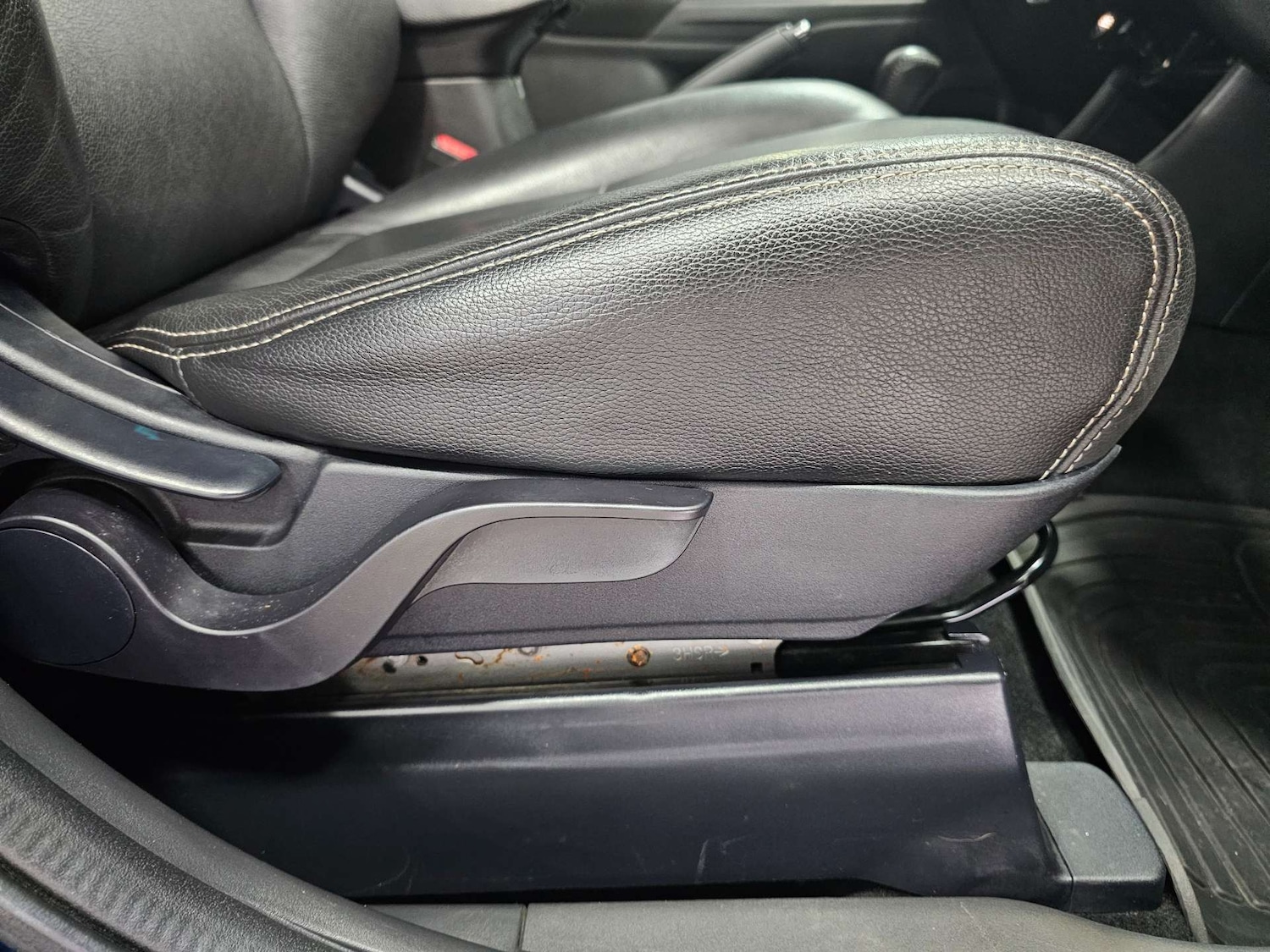 Used Mitsubishi Outlander 2016 for sale - 76972378: Photo 75