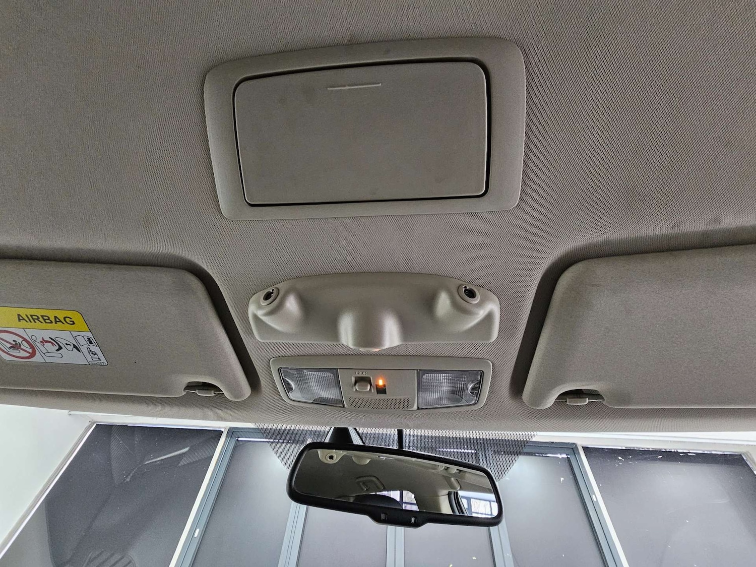 Used Mitsubishi Outlander 2016 for sale - 76972378: Photo 78