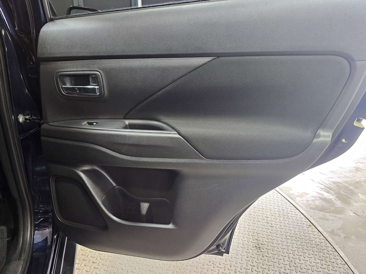 Used Mitsubishi Outlander 2016 for sale - 76972378: Photo 79