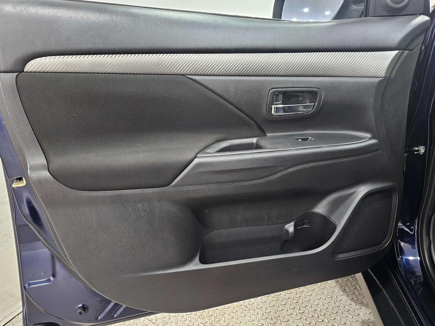 Used Mitsubishi Outlander 2016 for sale - 76972378: Photo 82