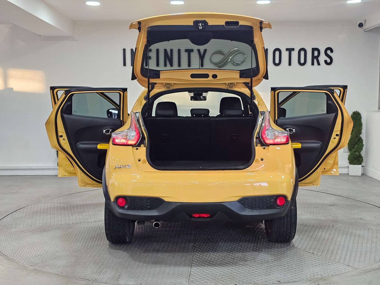 Used Nissan Juke 2015 for sale - 76972424: Photo 48