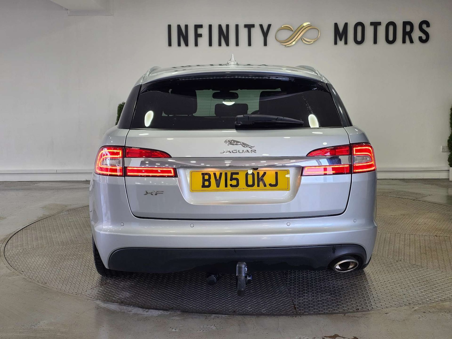 Used Jaguar XF 2015 for sale - 77073390: Photo 24