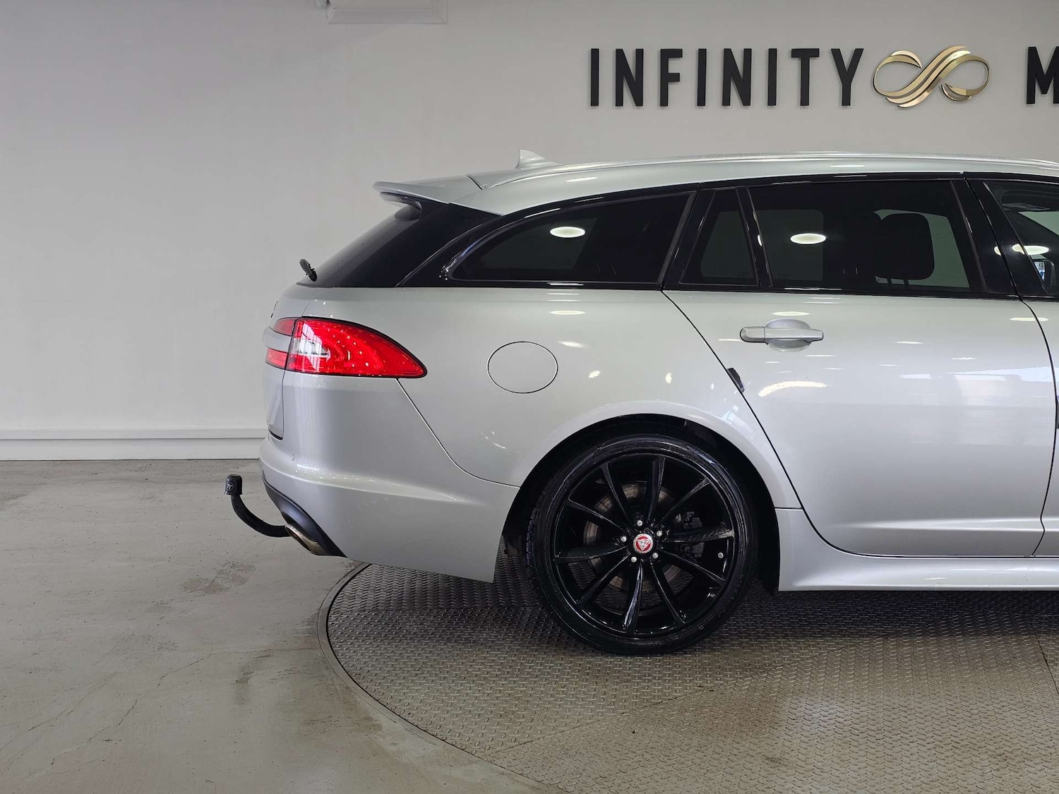 Used Jaguar XF 2015 for sale - 77073390: Photo 34