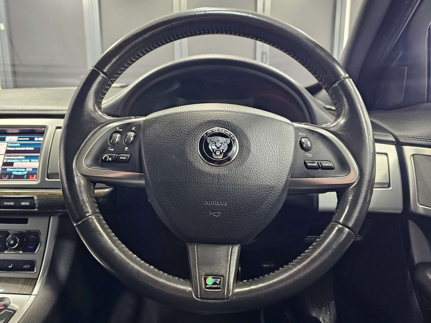 Used Jaguar XF 2015 for sale - 77073390: Photo 49