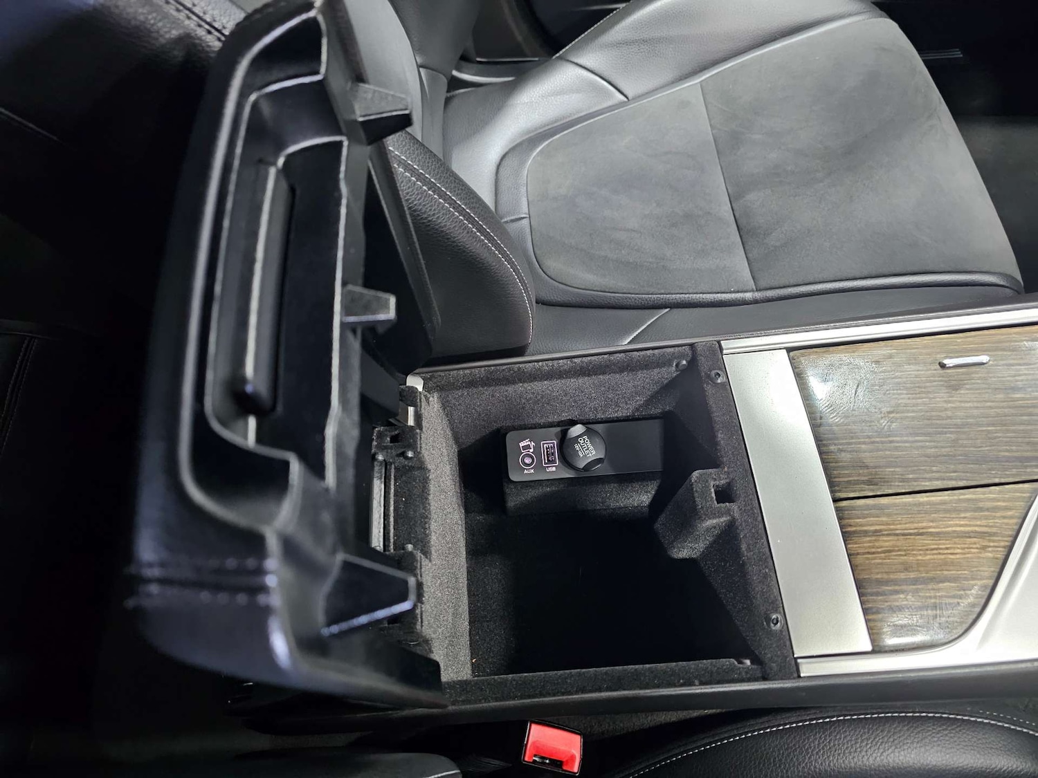 Used Jaguar XF 2015 for sale - 77073390: Photo 55