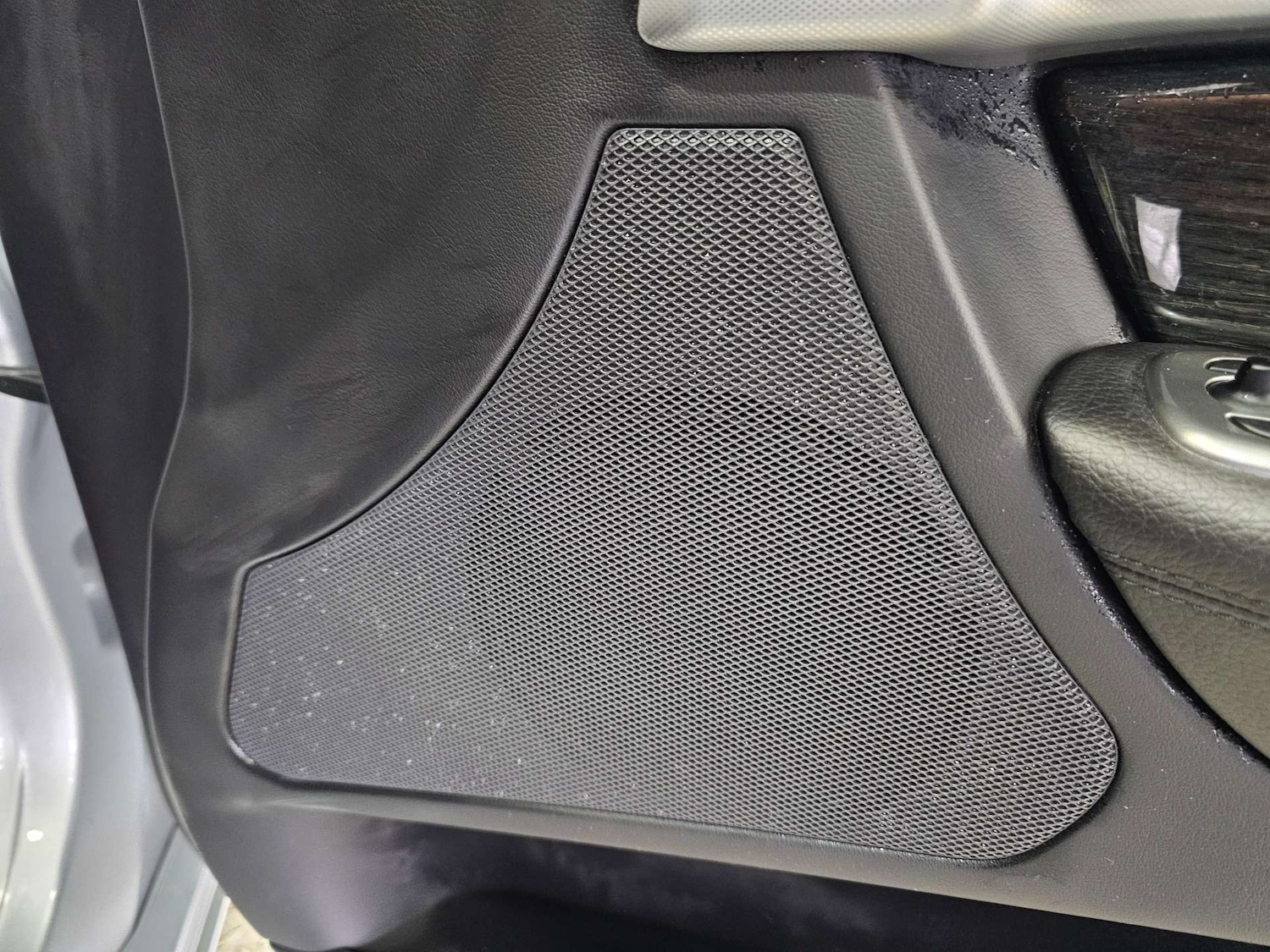 Used Jaguar XF 2015 for sale - 77073390: Photo 84