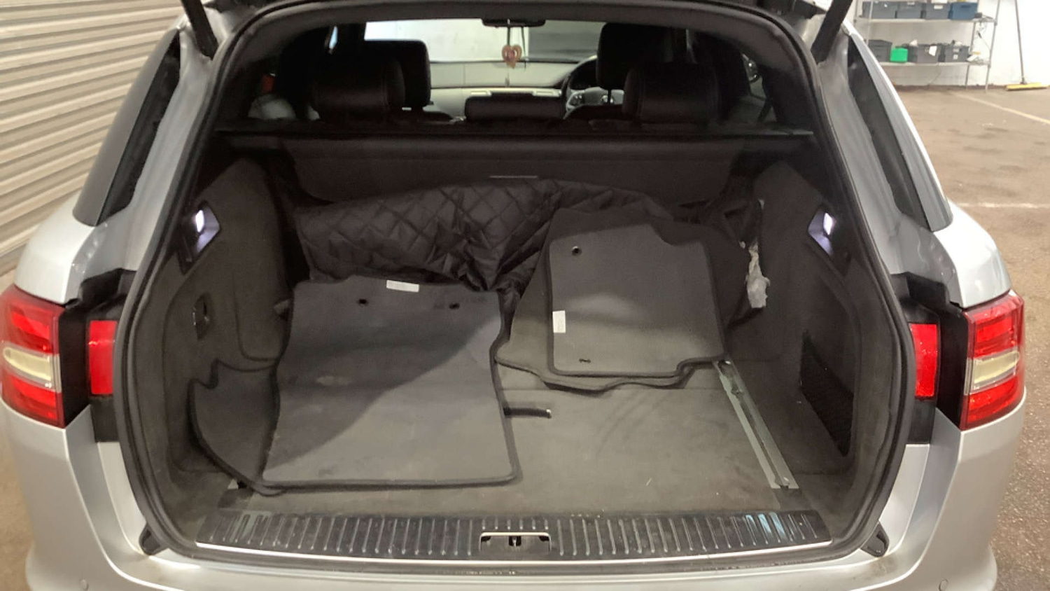 Used Jaguar XF 2015 for sale - 77073390: Photo 9