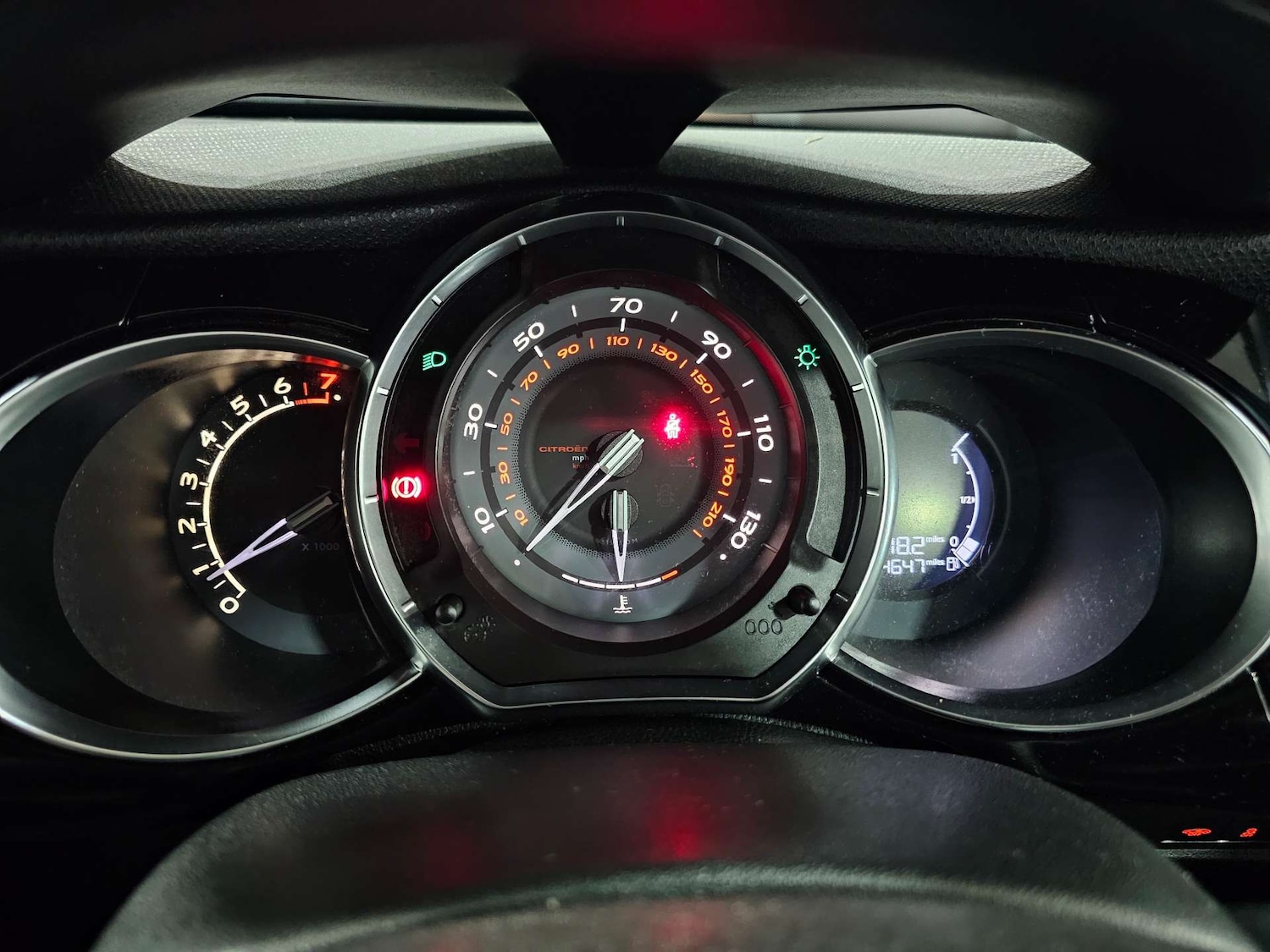 Used Citroen DS3 2014 for sale - 77980235: Photo 13