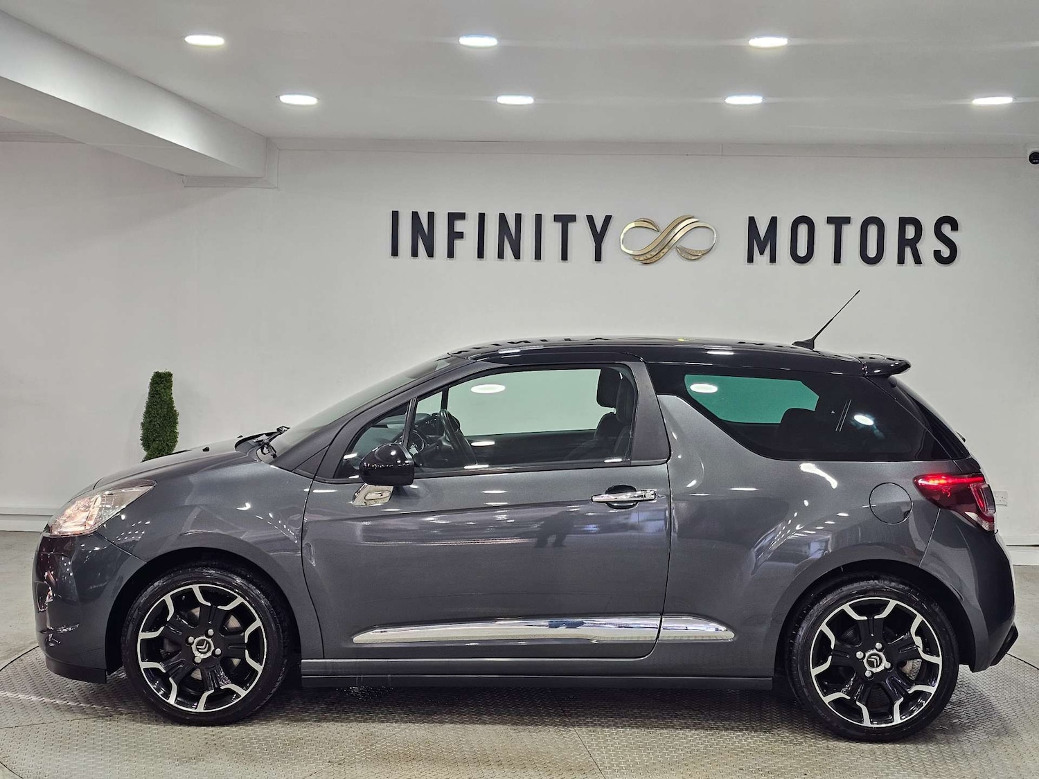 Used Citroen DS3 2014 for sale - 77980235: Photo 19