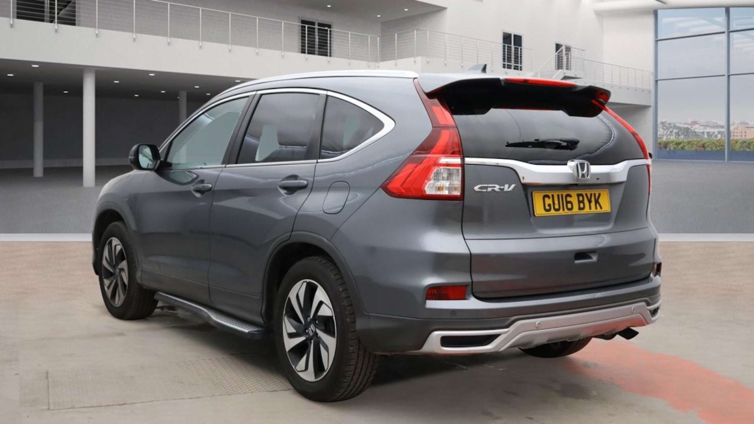 Used Honda CR-V 2016 for sale - 77759664: Photo 4