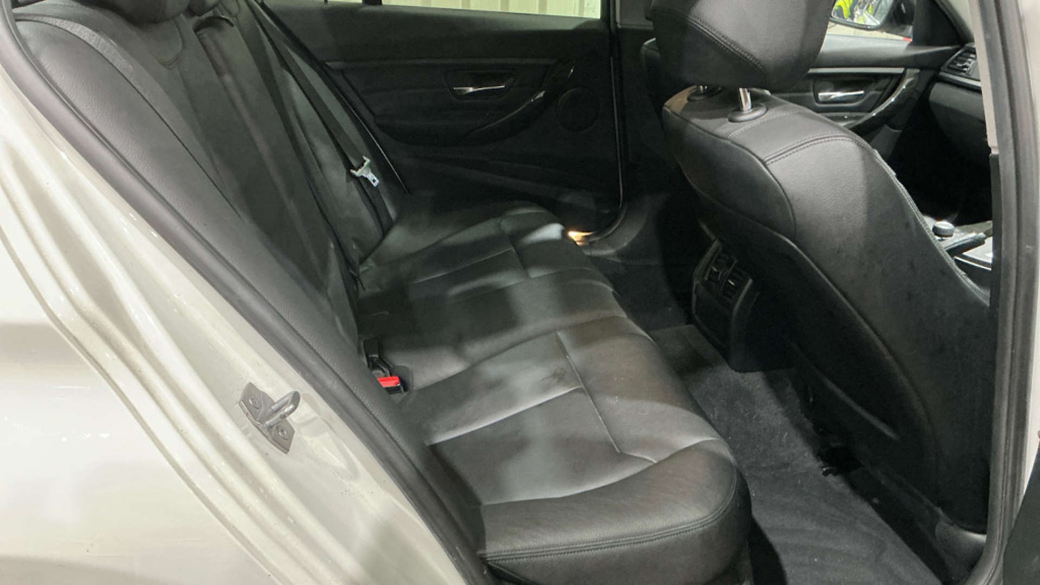 Used BMW 3 Series 2015 for sale - 77523107: Photo 11