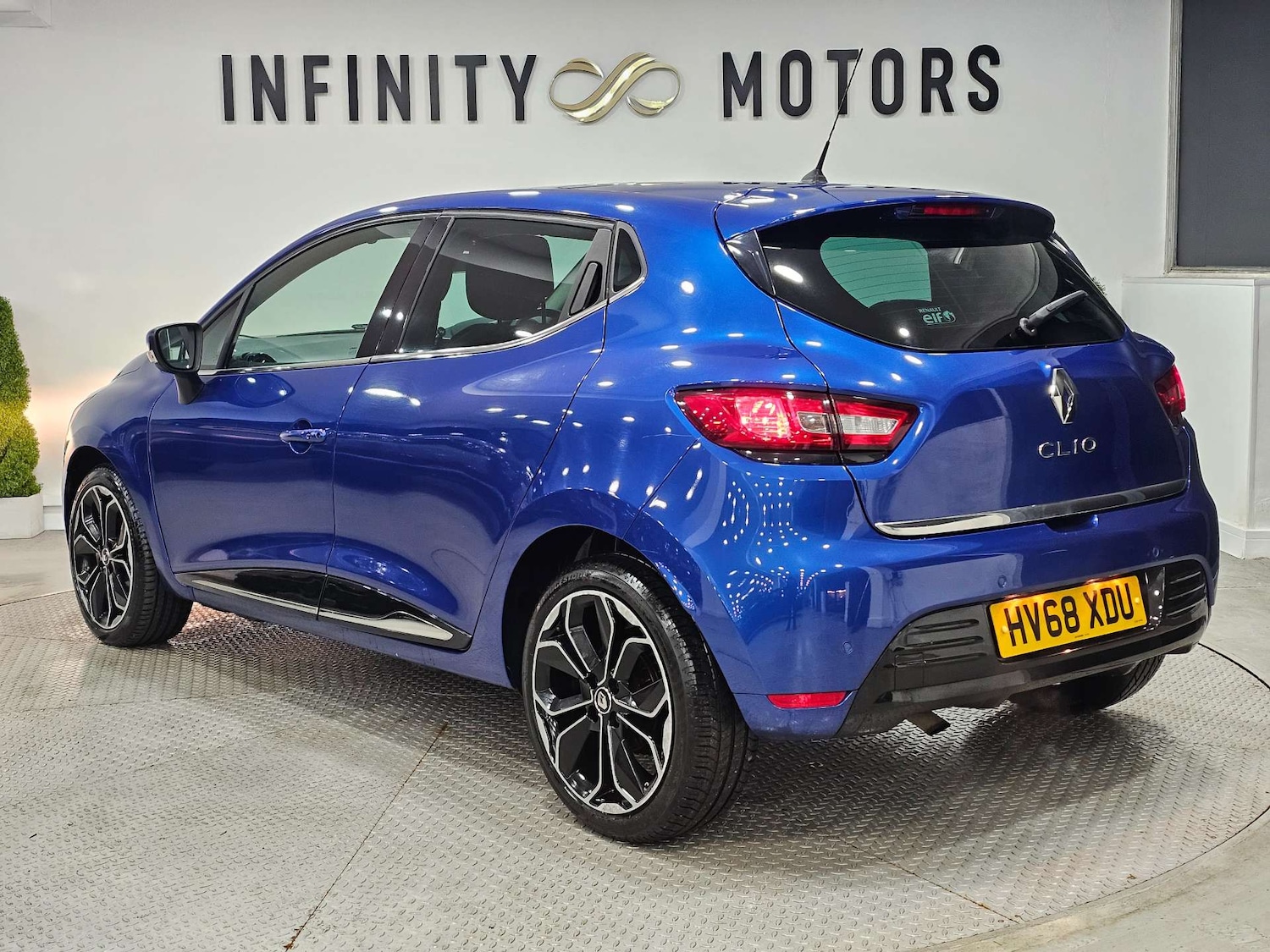 Used Renault Clio 2018 for sale - 76972423: Photo 27