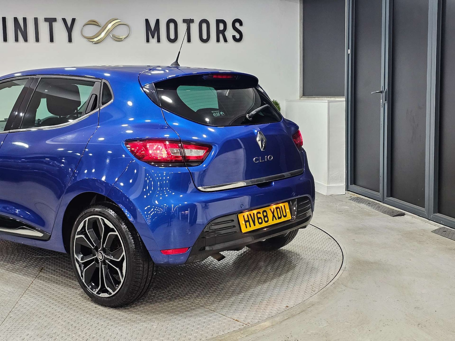 Used Renault Clio 2018 for sale - 76972423: Photo 28