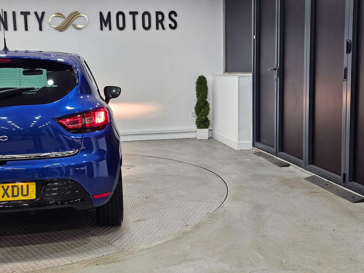 Used Renault Clio 2018 for sale - 76972423: Photo 30