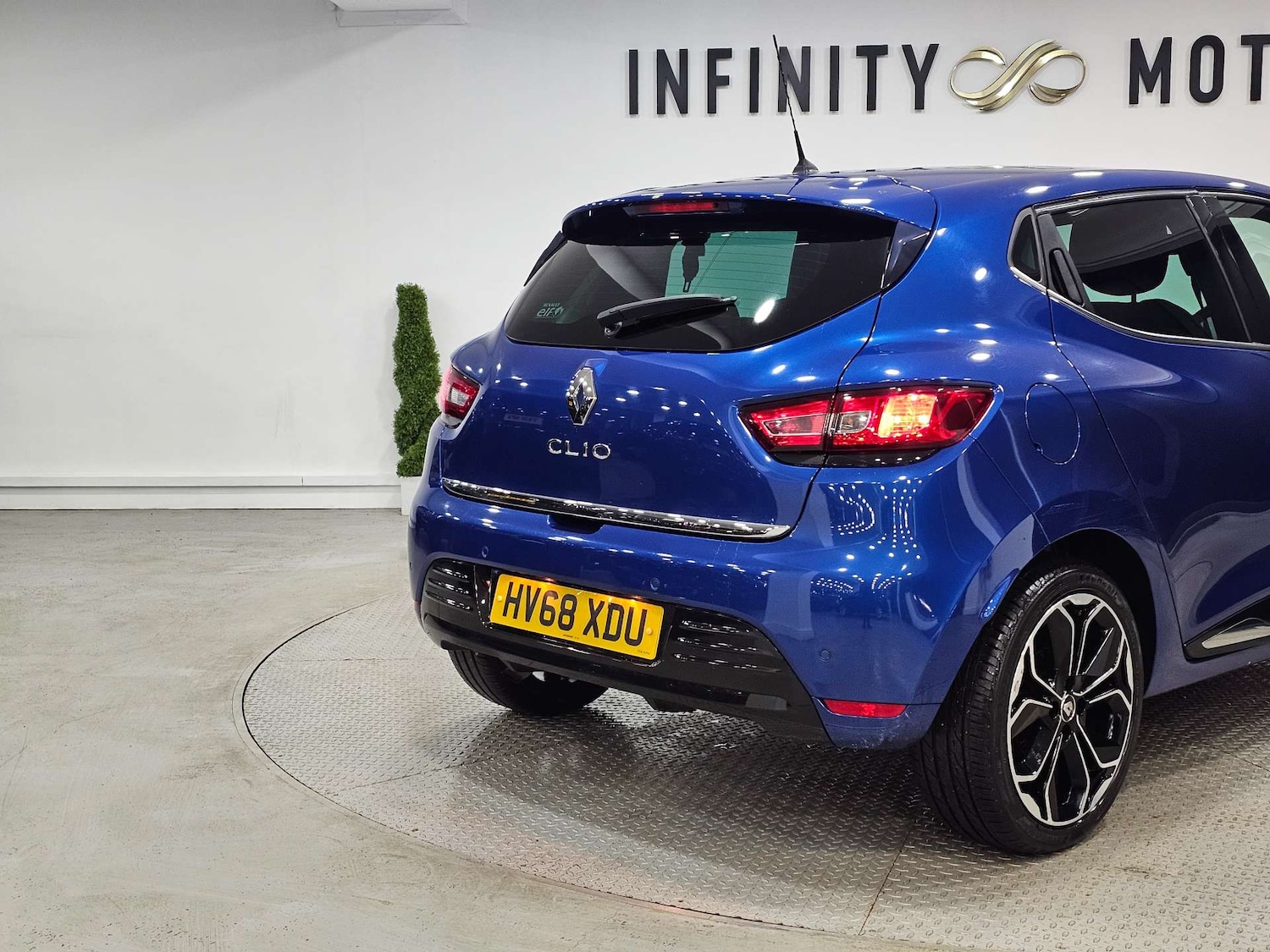 Used Renault Clio 2018 for sale - 76972423: Photo 34