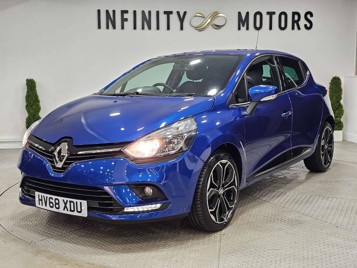 Used Renault Clio 2018 for sale - 76972423: Photo 4