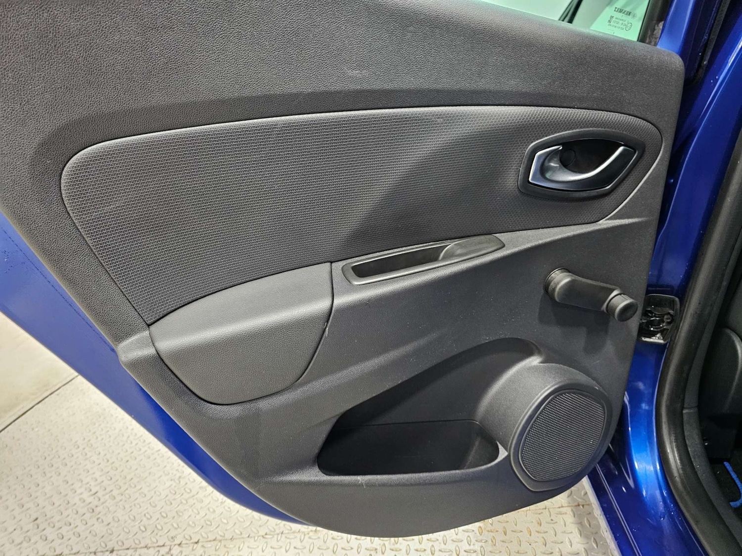 Used Renault Clio 2018 for sale - 76972423: Photo 76