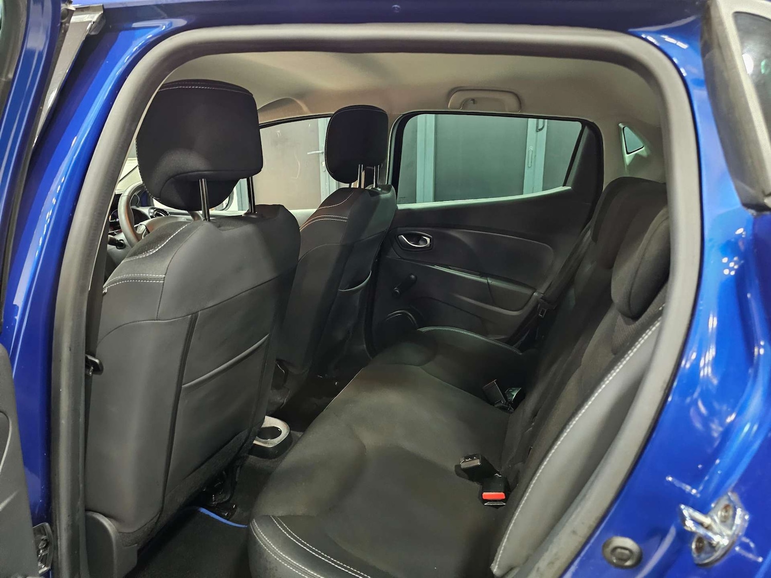 Used Renault Clio 2018 for sale - 76972423: Photo 77