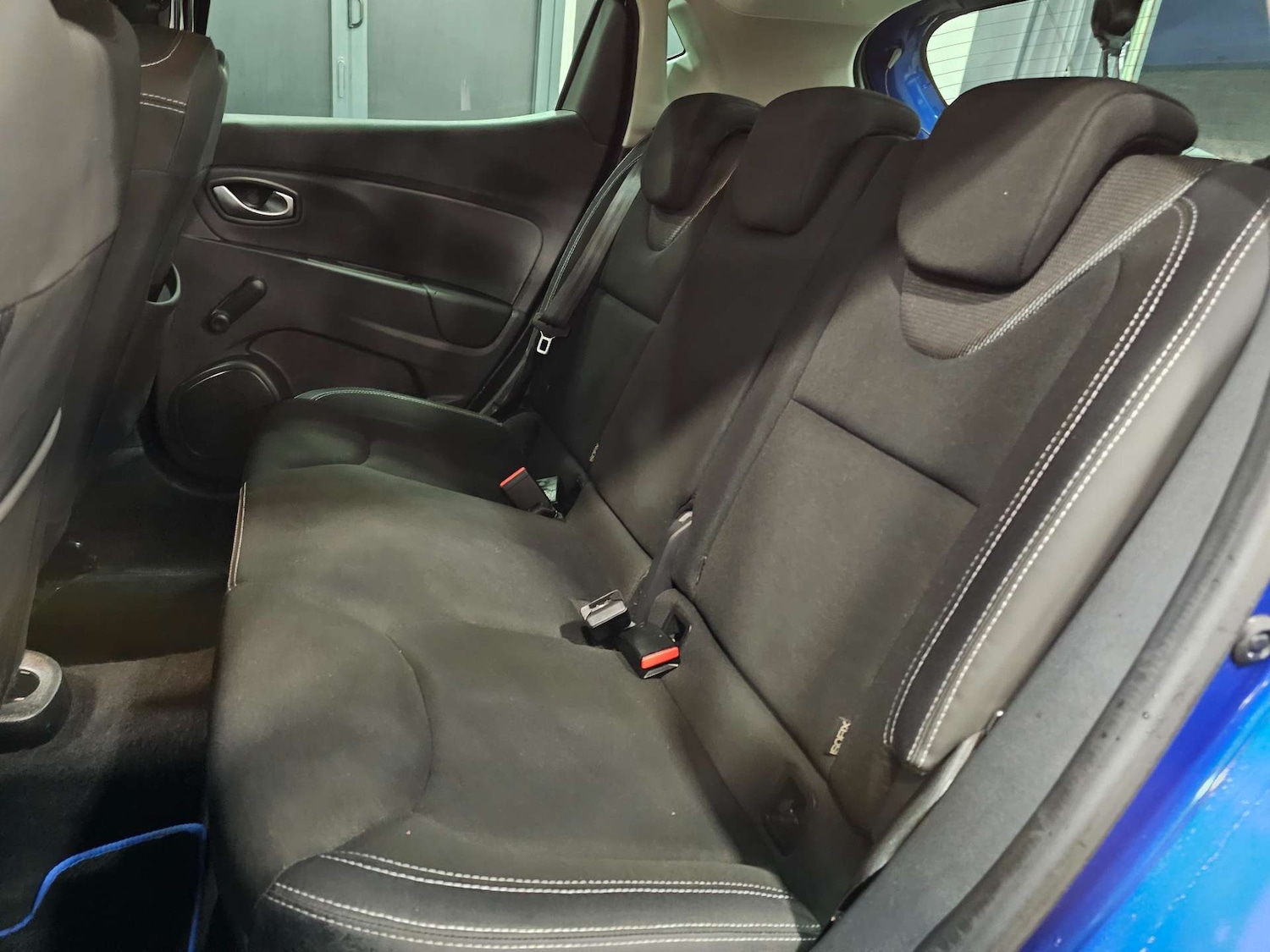 Used Renault Clio 2018 for sale - 76972423: Photo 79