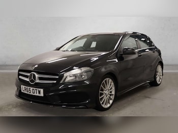 Used Mercedes-Benz A-Class 2015 for sale - 76972475: Photo