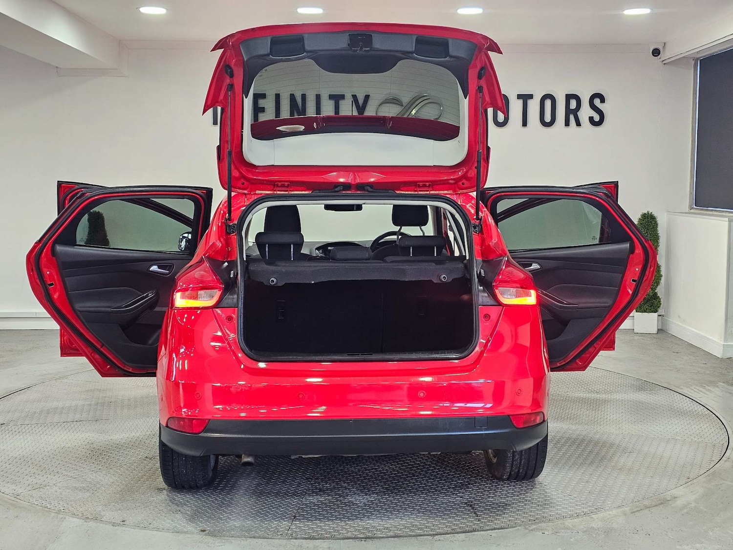 Used Ford Focus 2015 for sale - 76972408: Photo 44