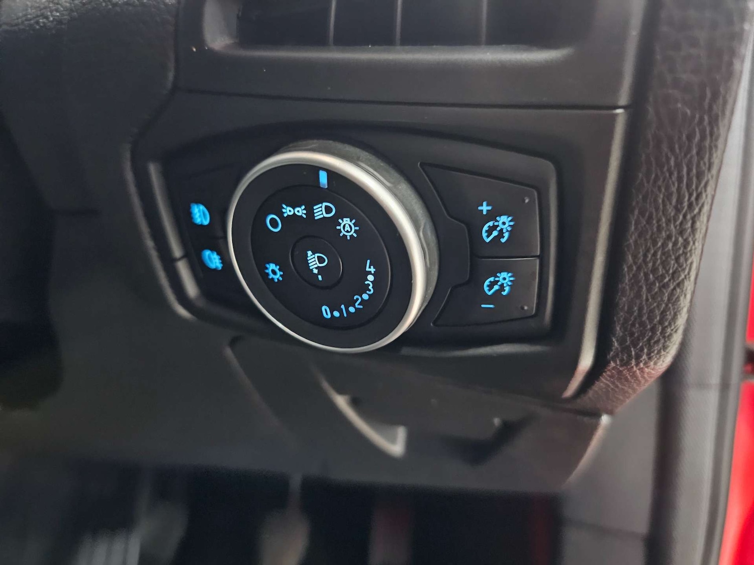 Used Ford Focus 2015 for sale - 76972408: Photo 59