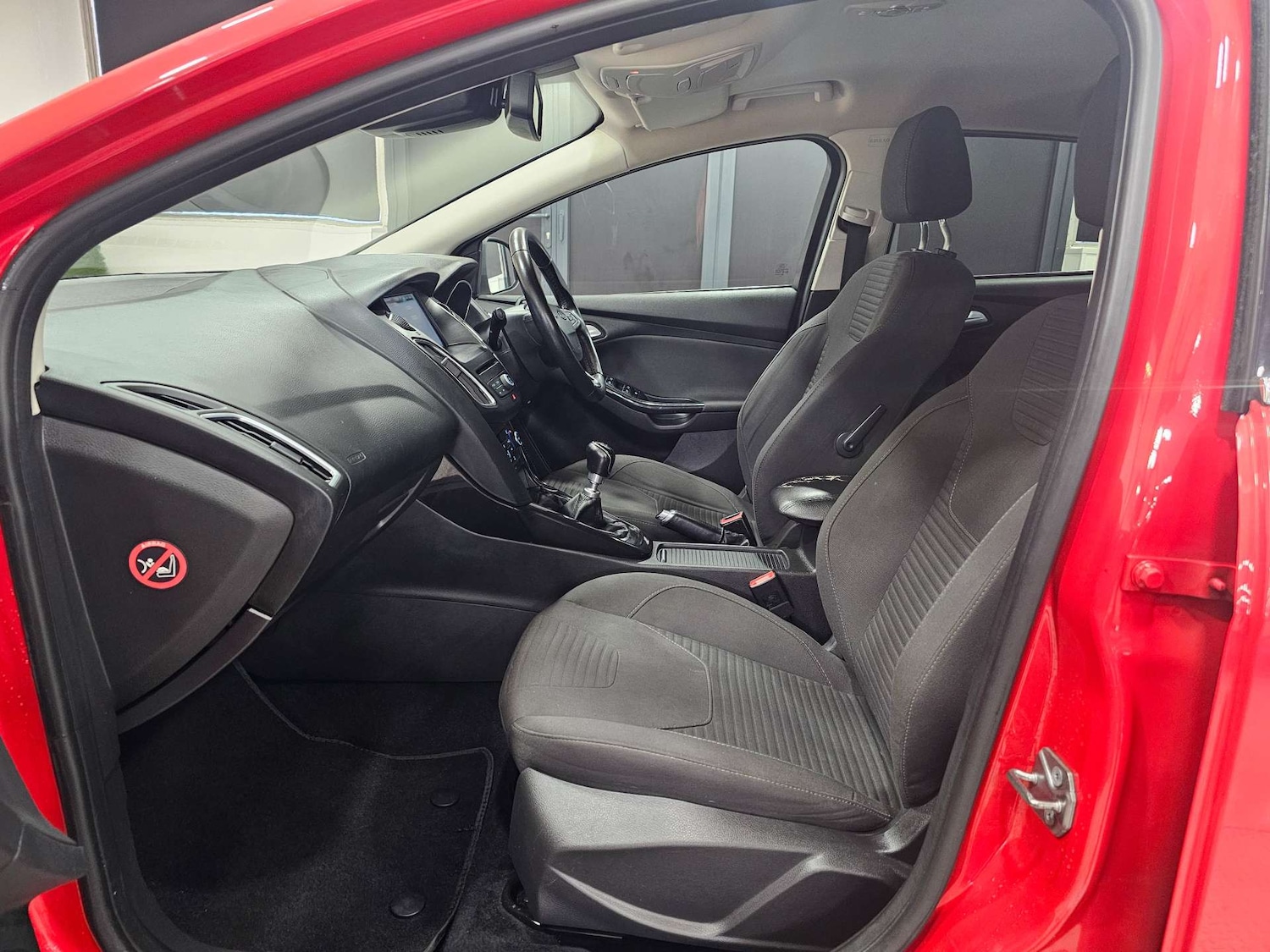 Used Ford Focus 2015 for sale - 76972408: Photo 92