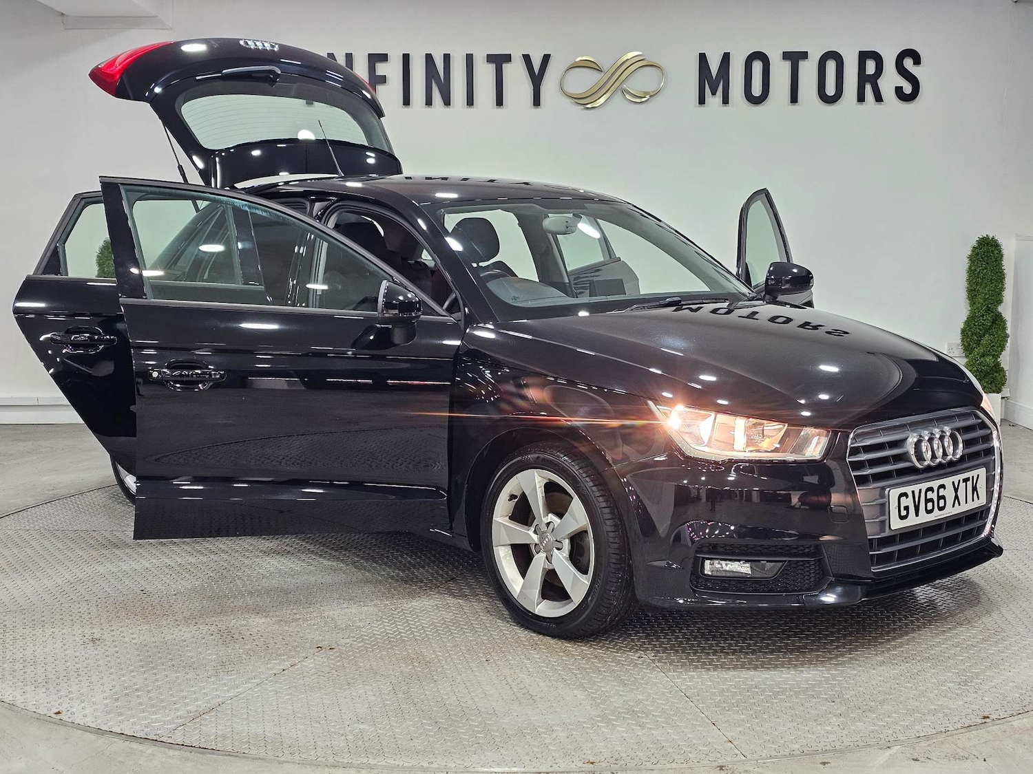 Used Audi A1 2017 for sale - 77115840: Photo 64