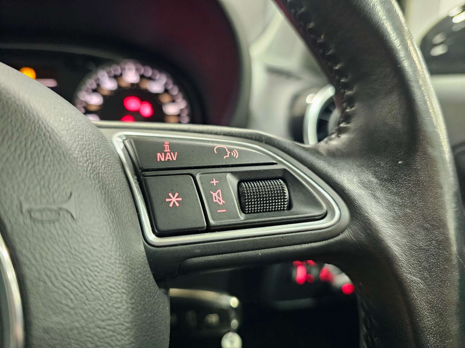 Used Audi A1 2017 for sale - 77115840: Photo 76