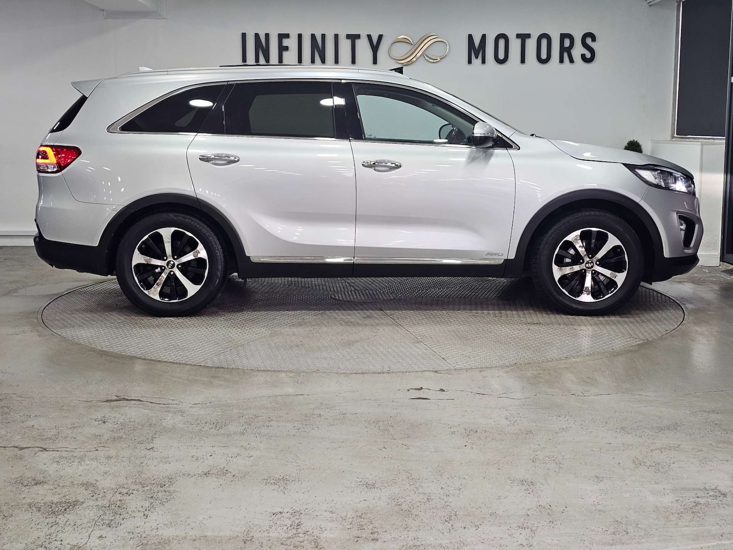 Used Kia Sorento 2015 for sale - 76972308: Photo 35