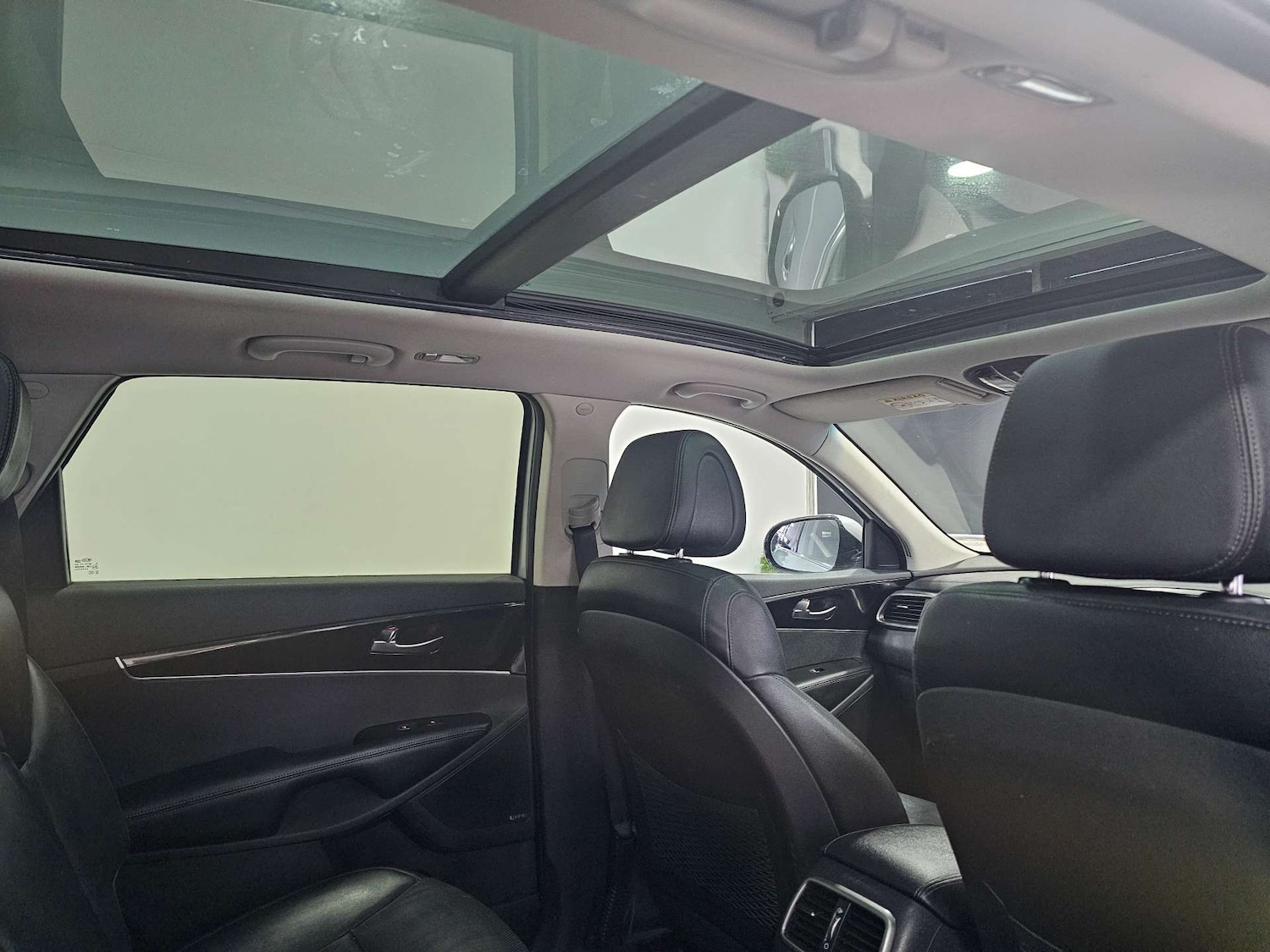 Used Kia Sorento 2015 for sale - 76972308: Photo 84