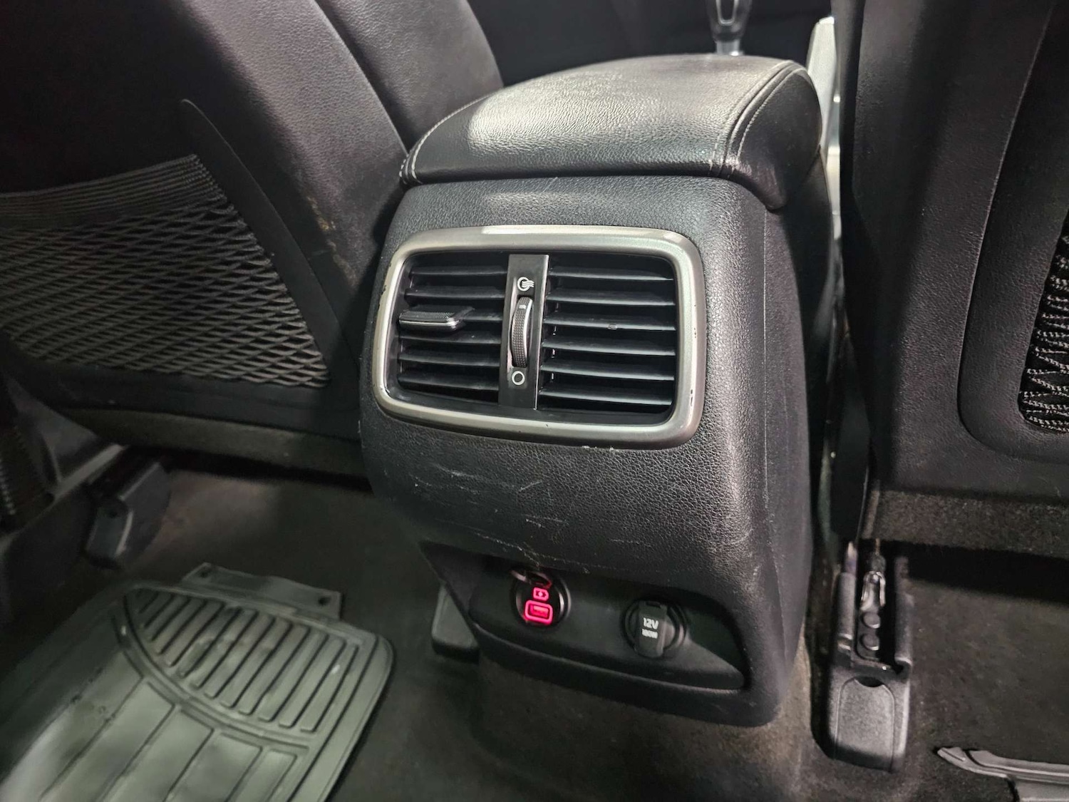 Used Kia Sorento 2015 for sale - 76972308: Photo 86