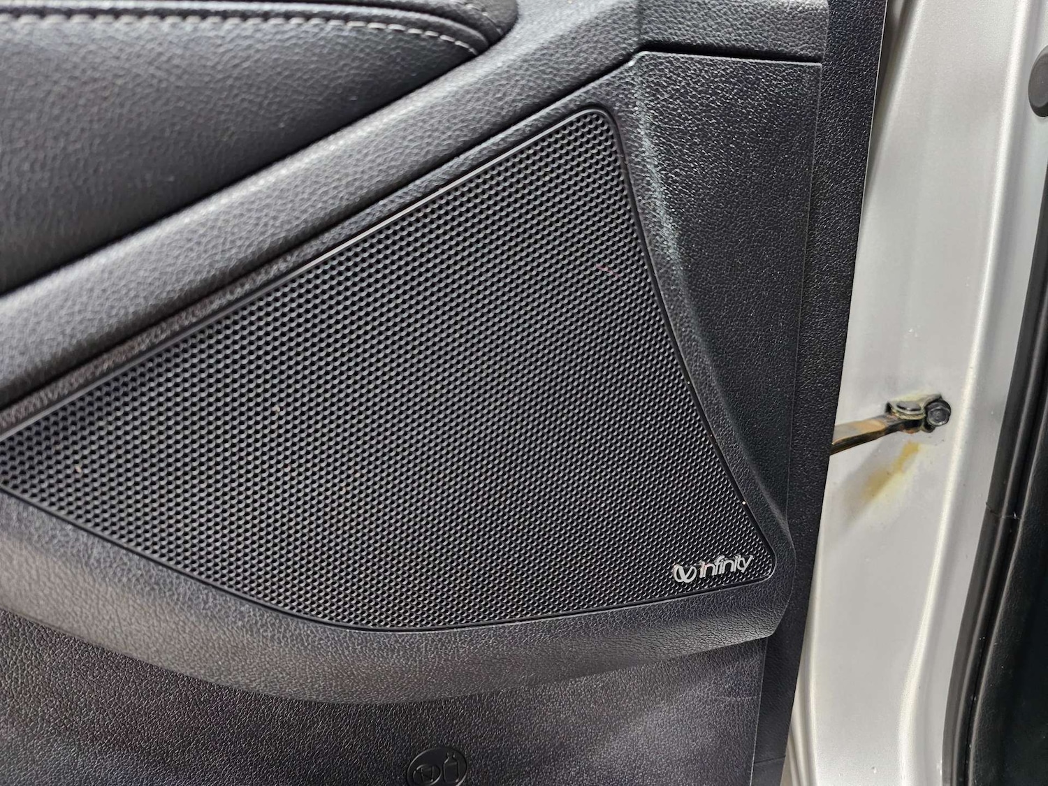 Used Kia Sorento 2015 for sale - 76972308: Photo 99