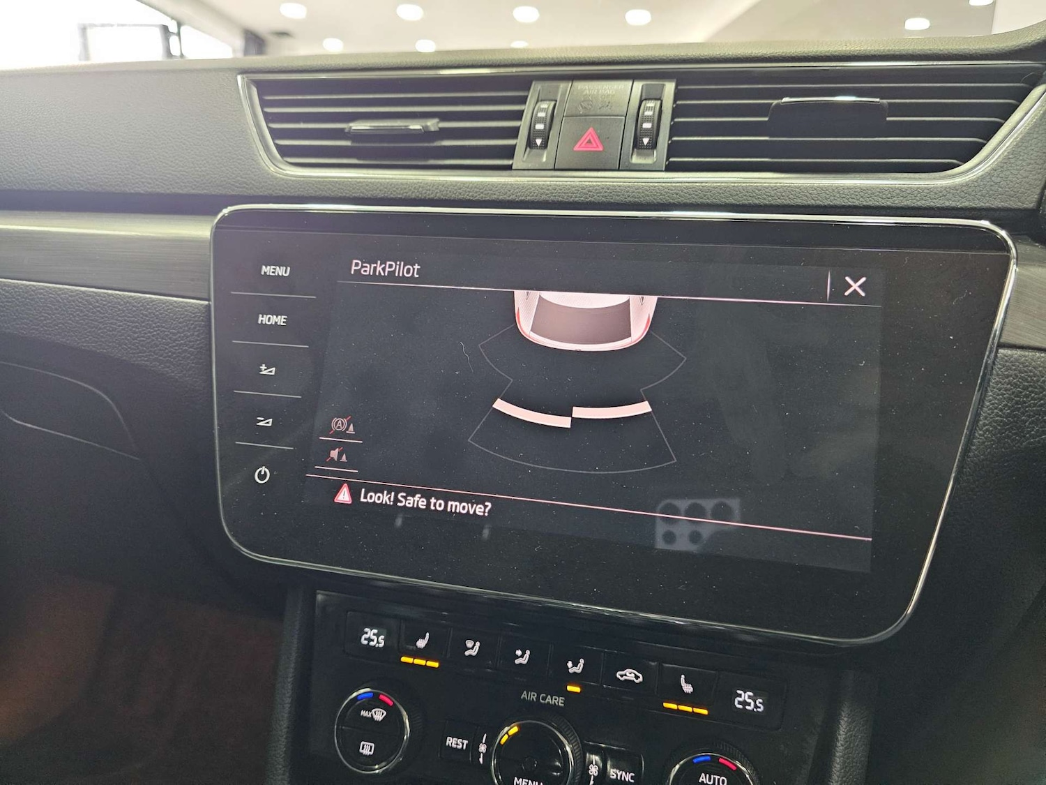 Used Skoda Superb 2017 for sale - 76972473: Photo 17