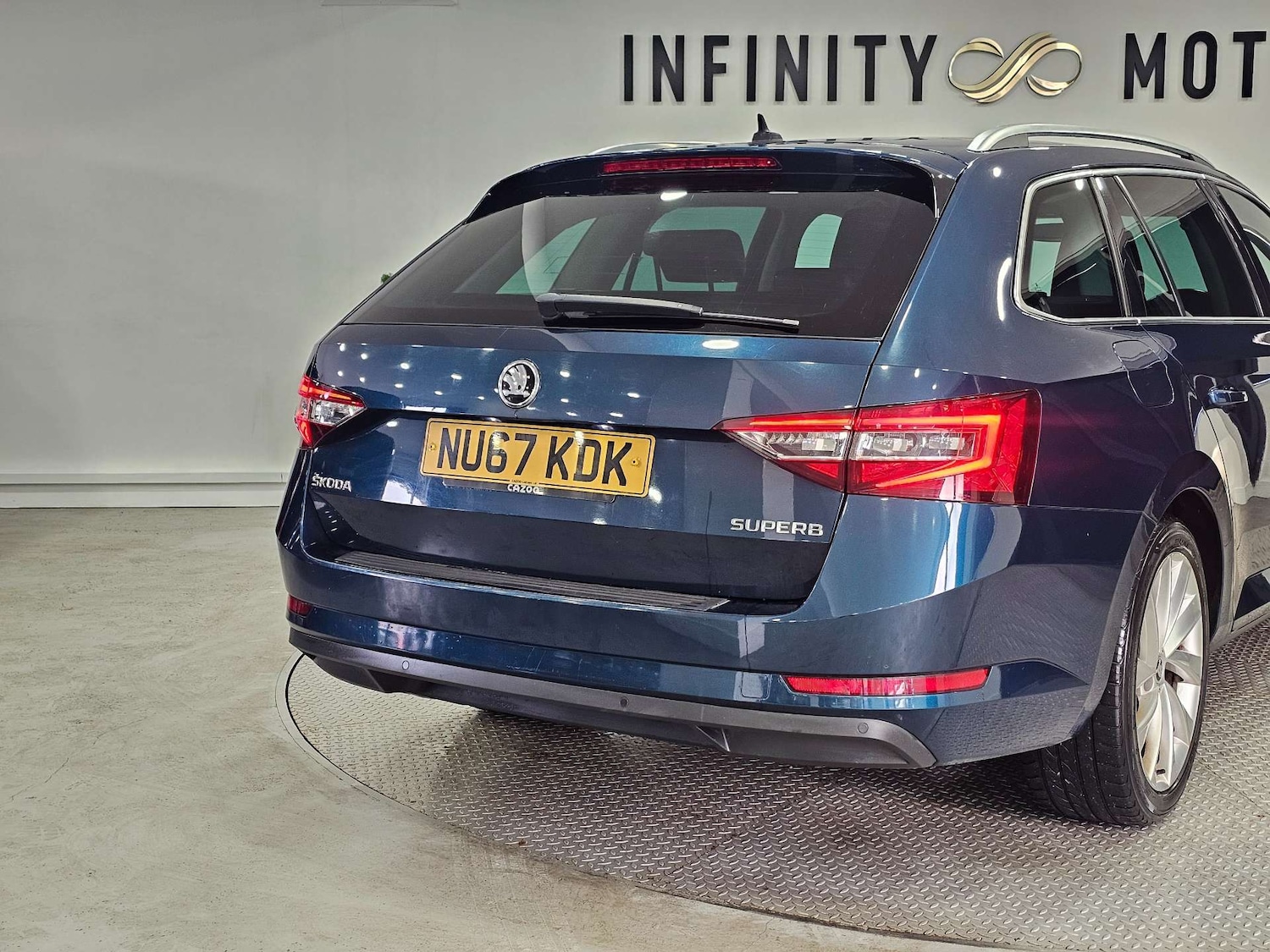 Used Skoda Superb 2017 for sale - 76972473: Photo 35