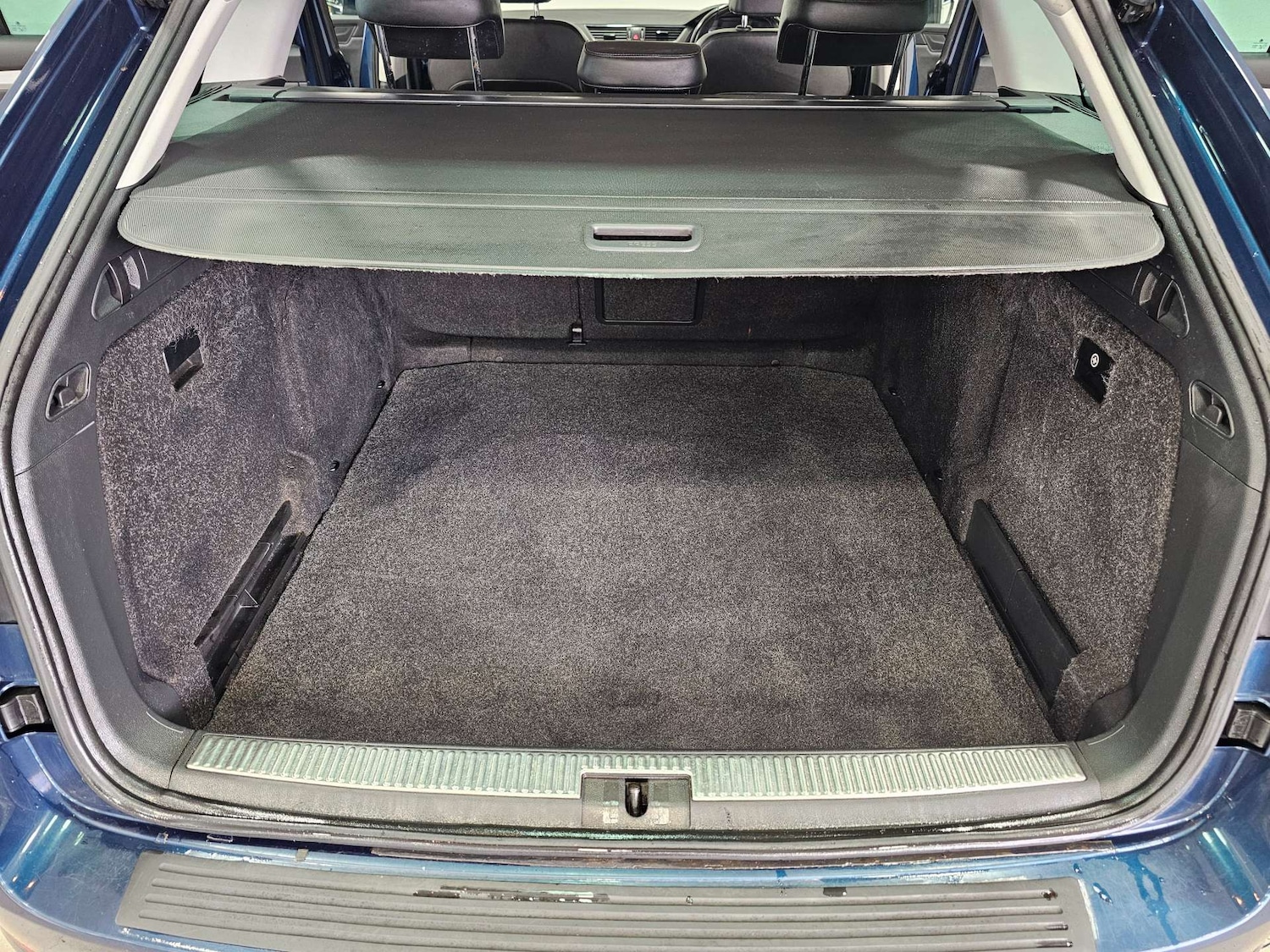 Used Skoda Superb 2017 for sale - 76972473: Photo 51