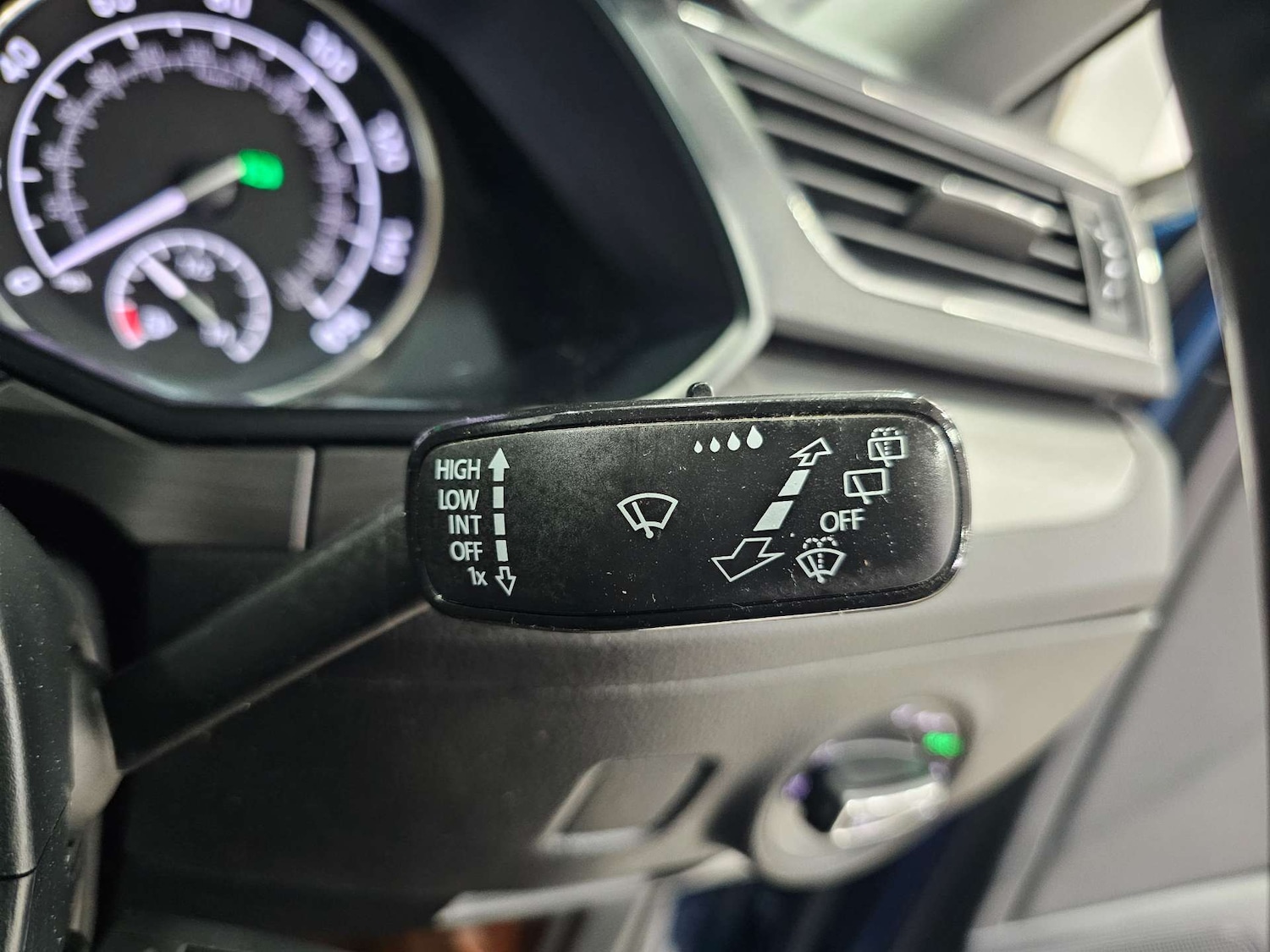 Used Skoda Superb 2017 for sale - 76972473: Photo 59